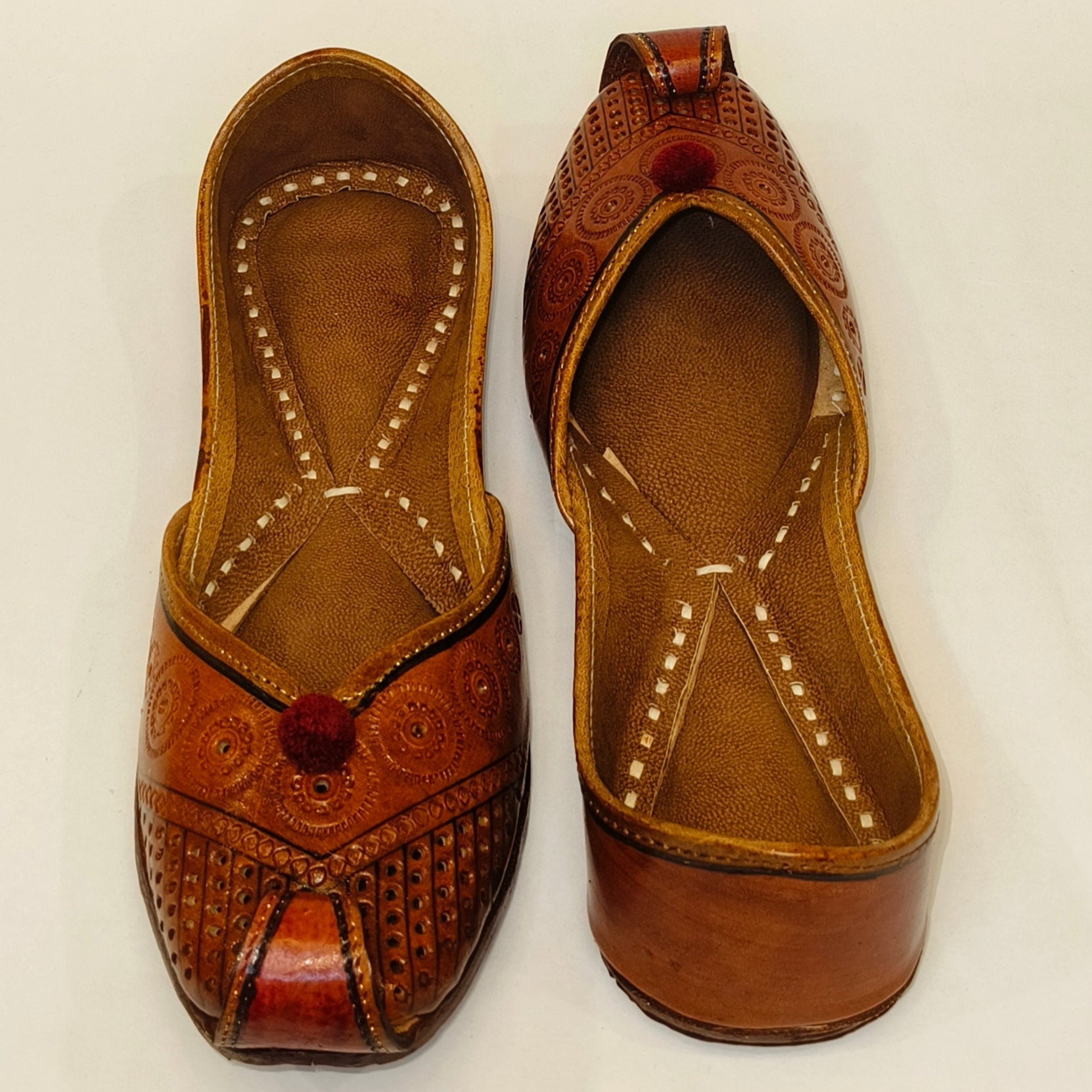 Punjabi Jutti Heavy Leather Pom Pom Work2520