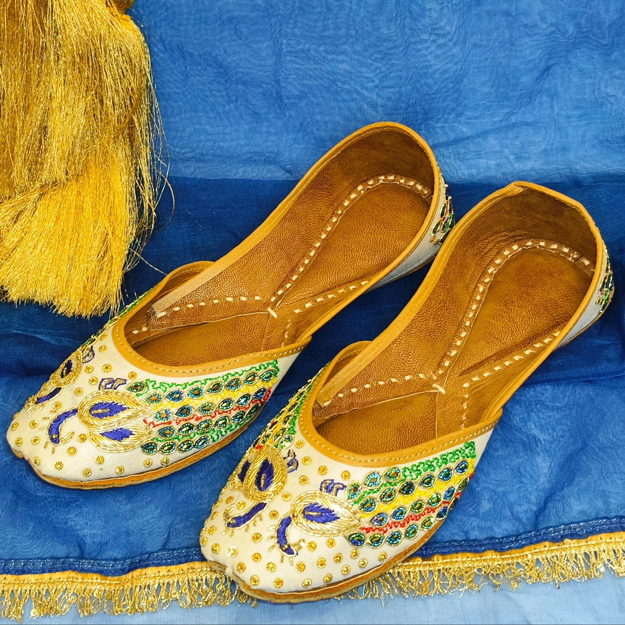 Punjabi Jutti blue stone Peacock Work2502