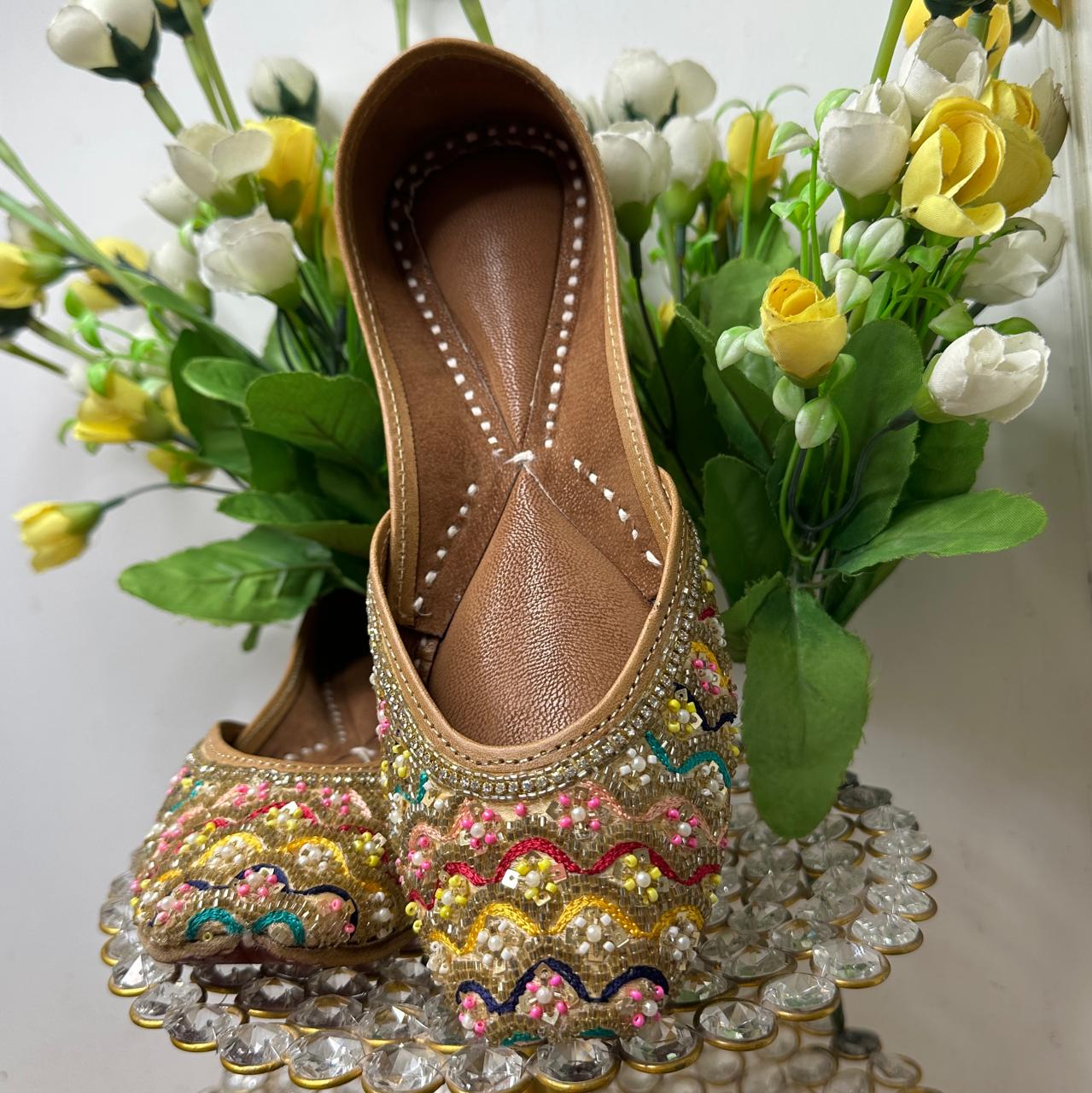 Punjabi Jutti Heavy Multi Golden Work2804