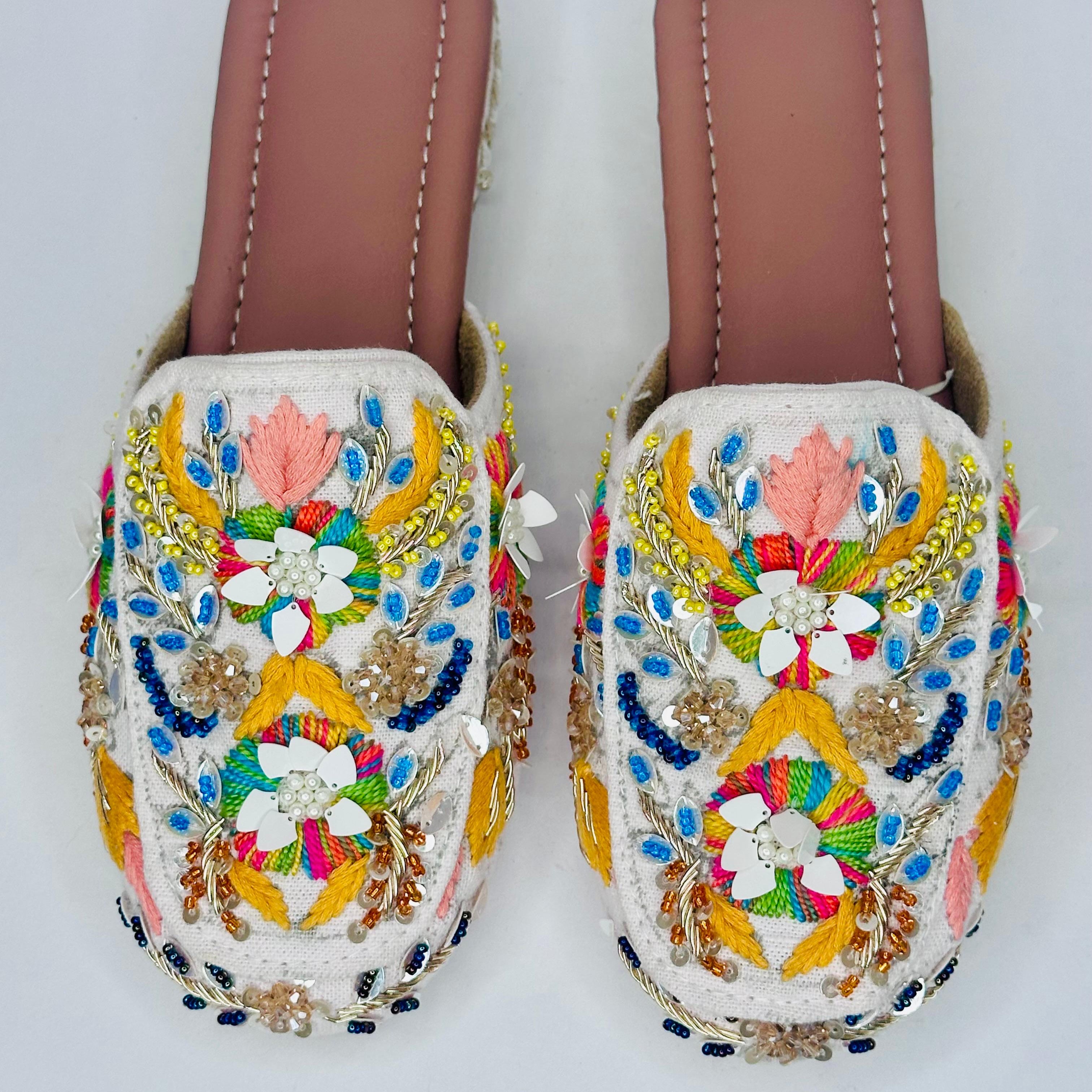 Punjabi Jutti Heavy Thread Sequence Work2901