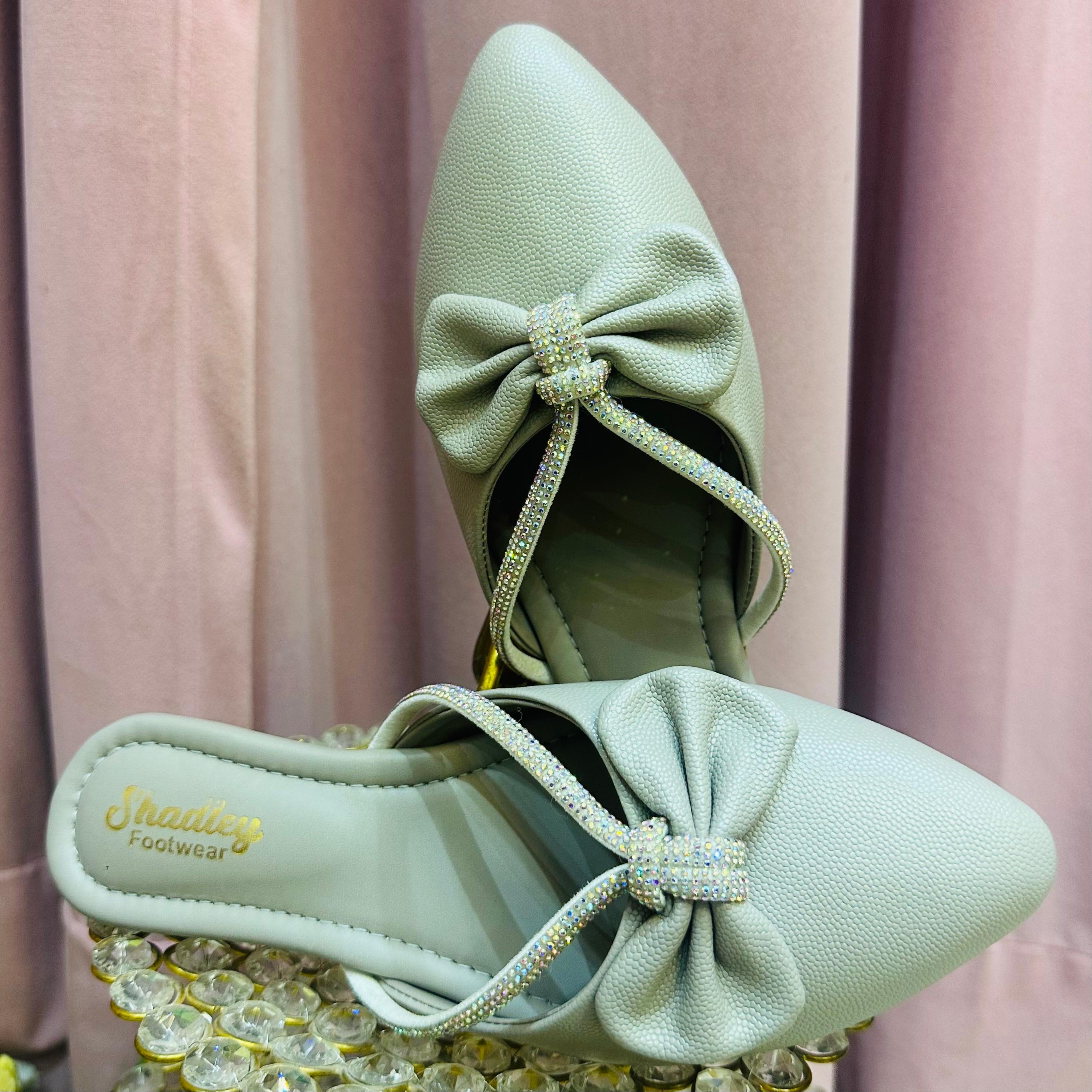 Punjabi Jutti bow with silwer strap 215