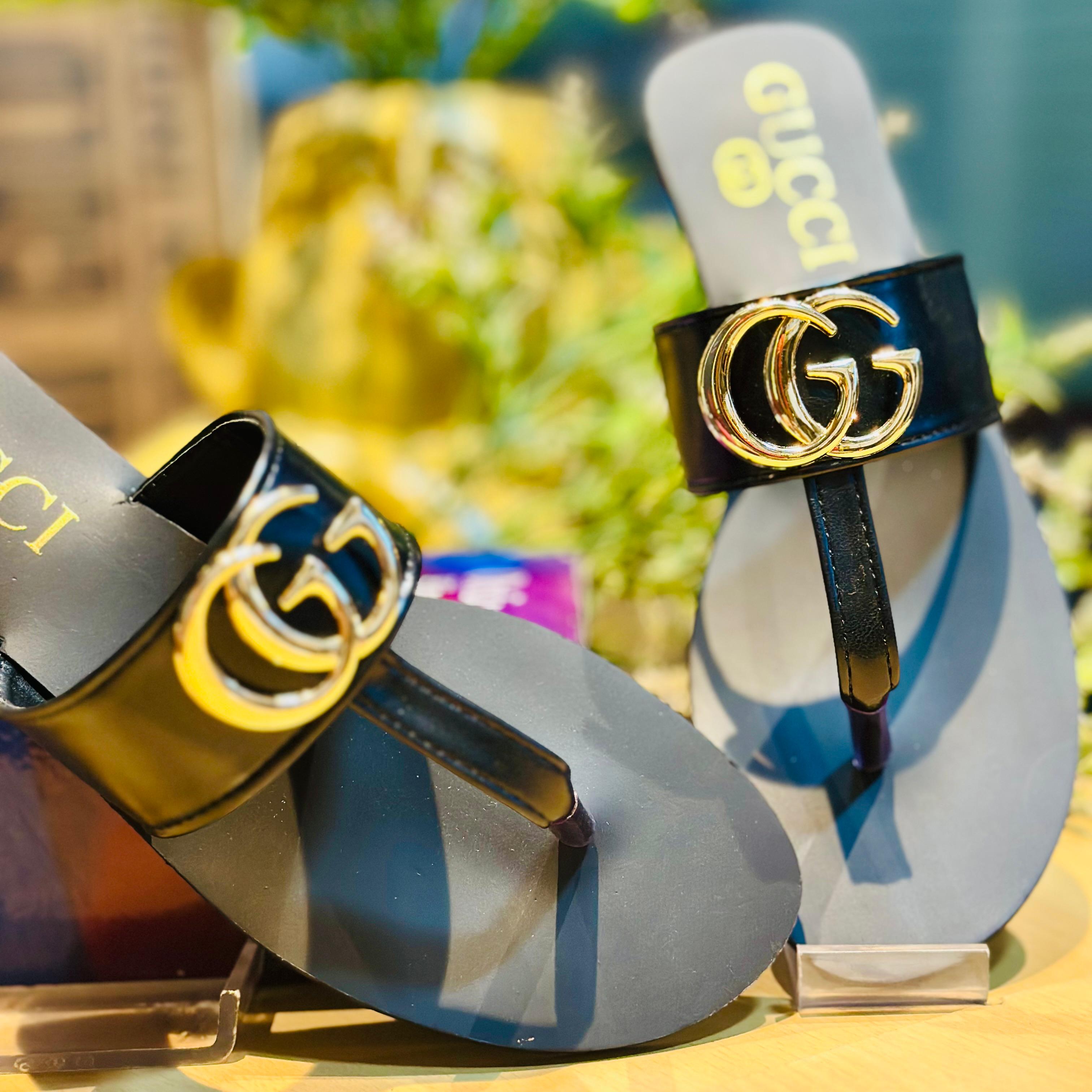 FLIP FLOPS 0519