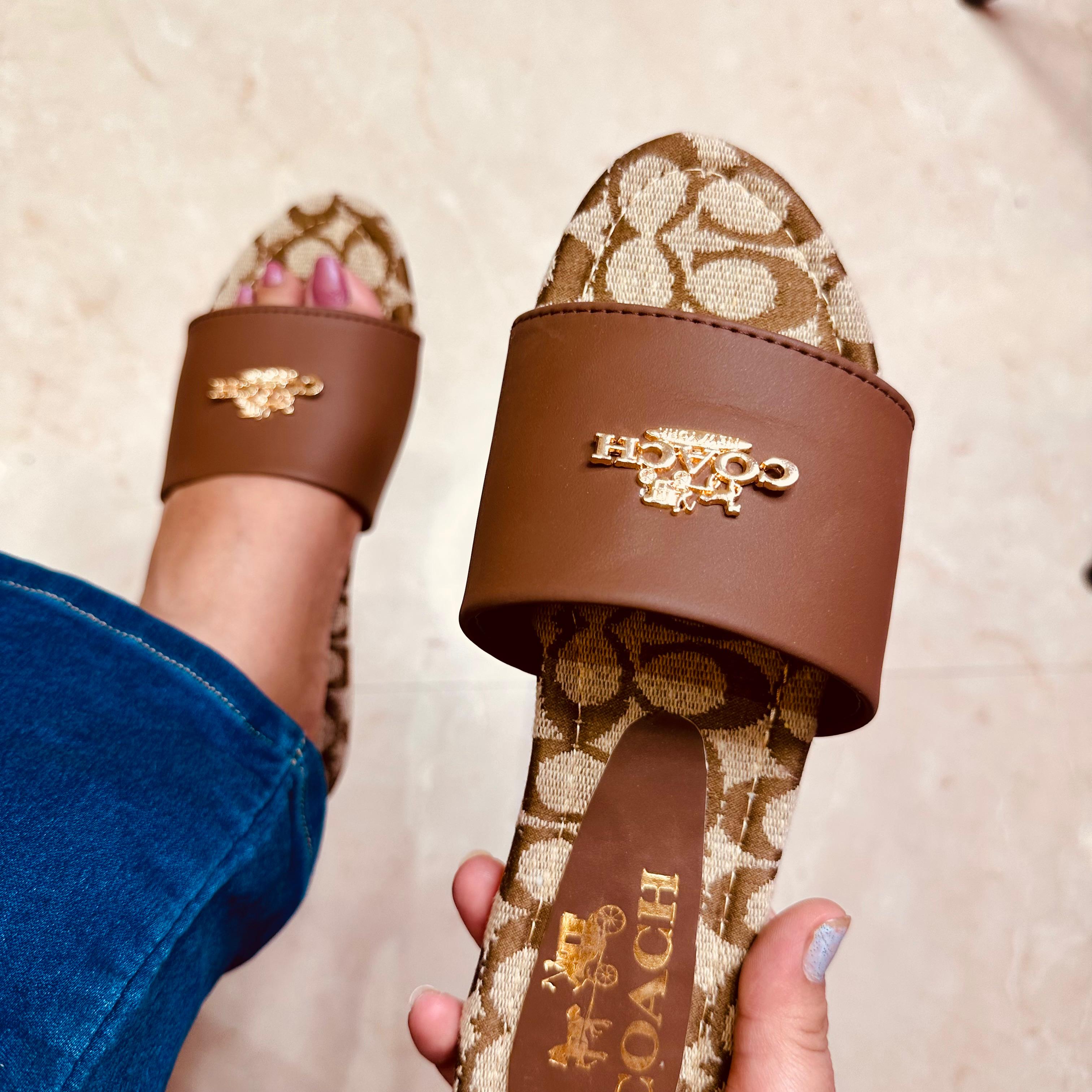 FLIP FLOPS 0508