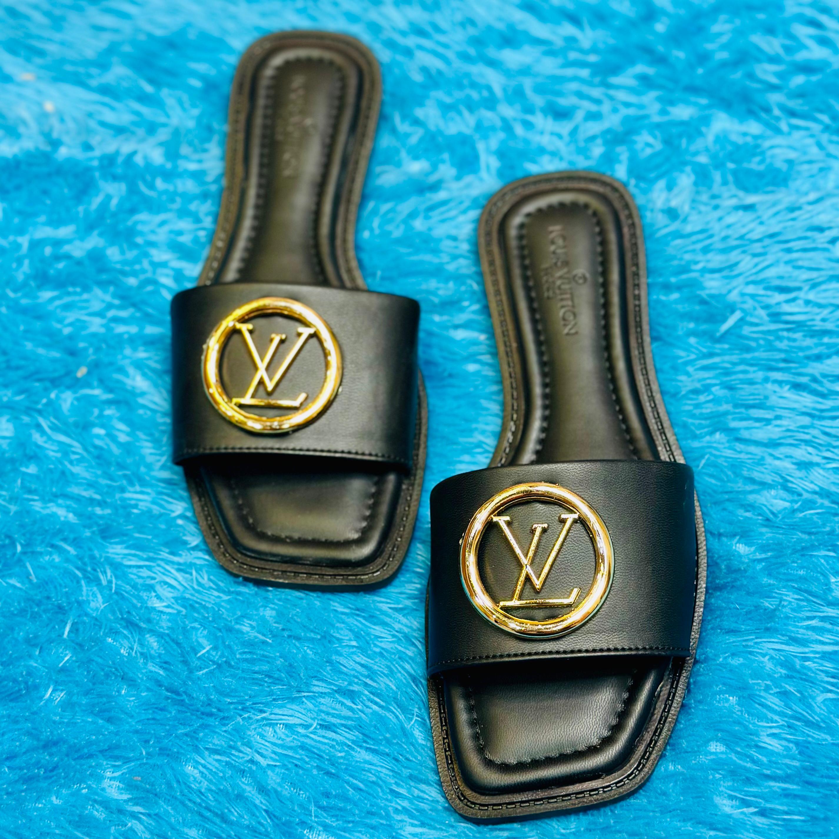 FLIP FLOPS 0525