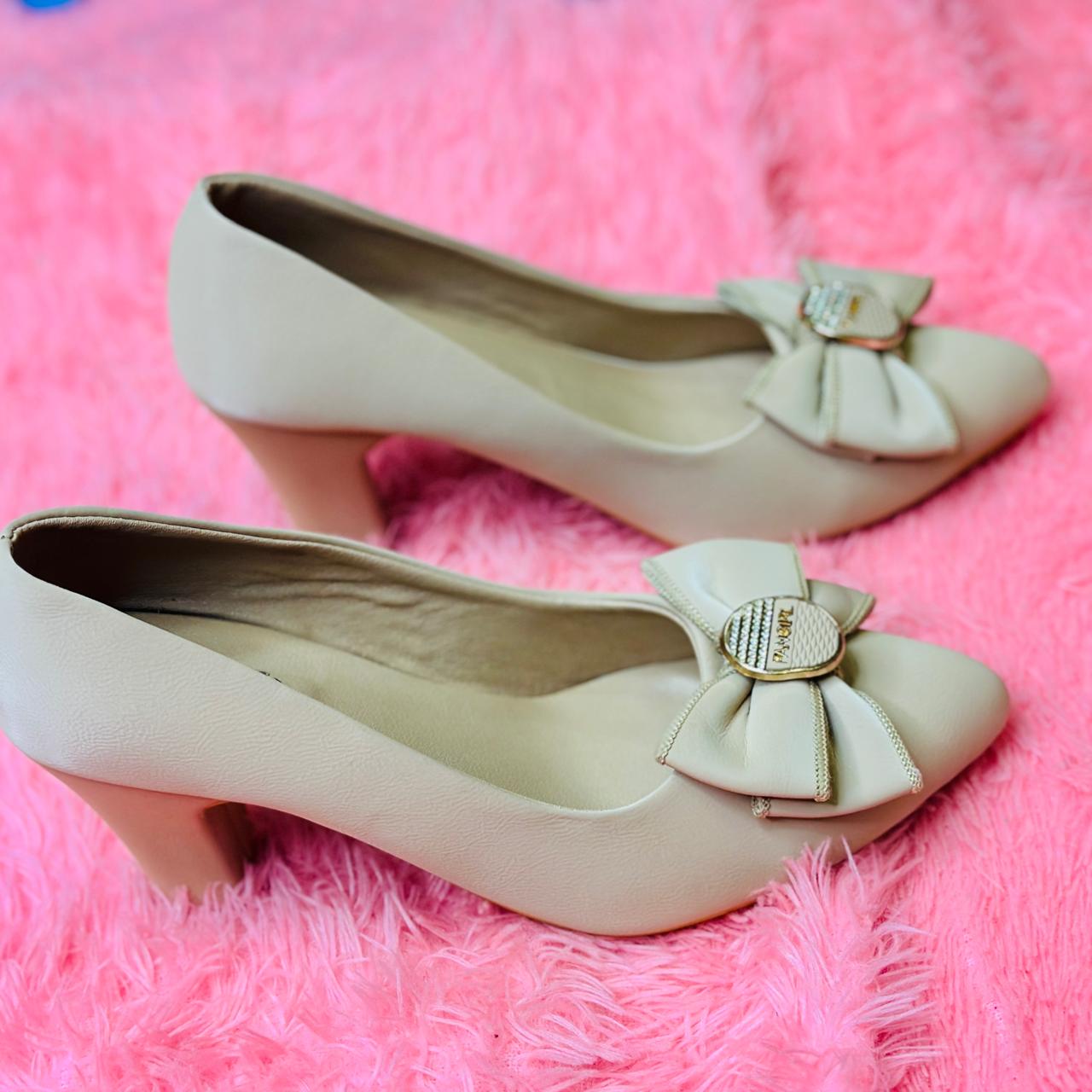 toes and flats 819 b