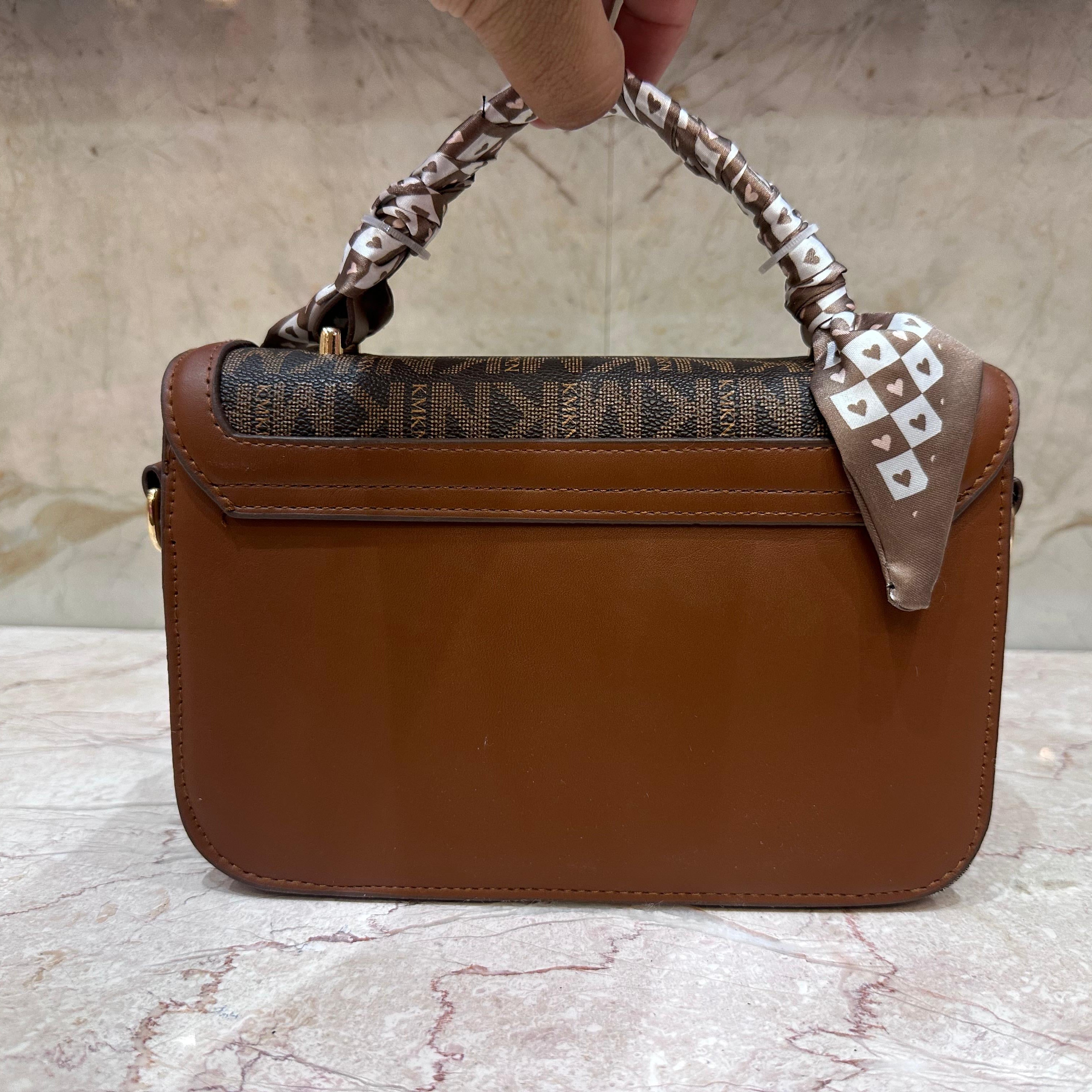 TOTS AND BAGS 03