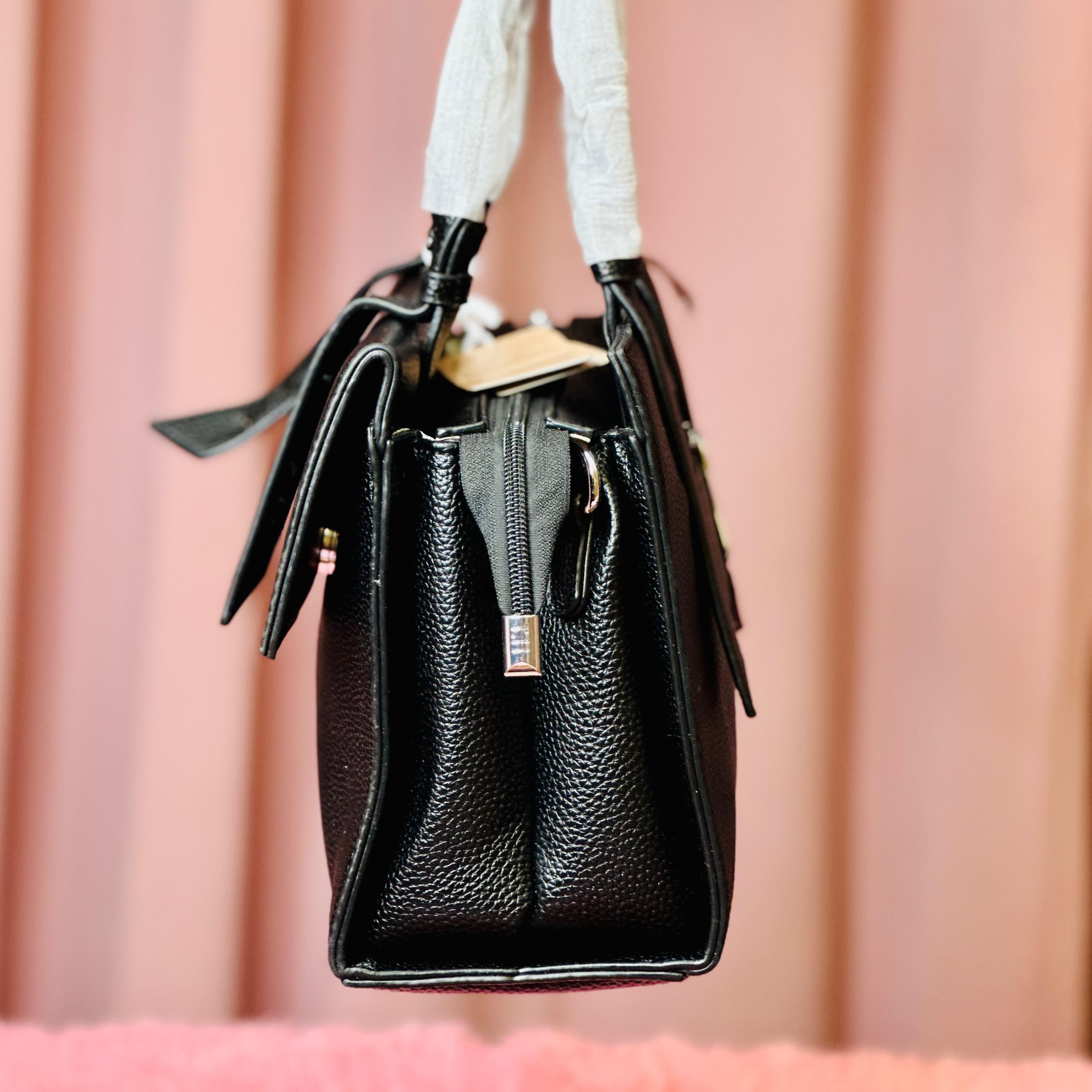 TOTS AND BAGS 04