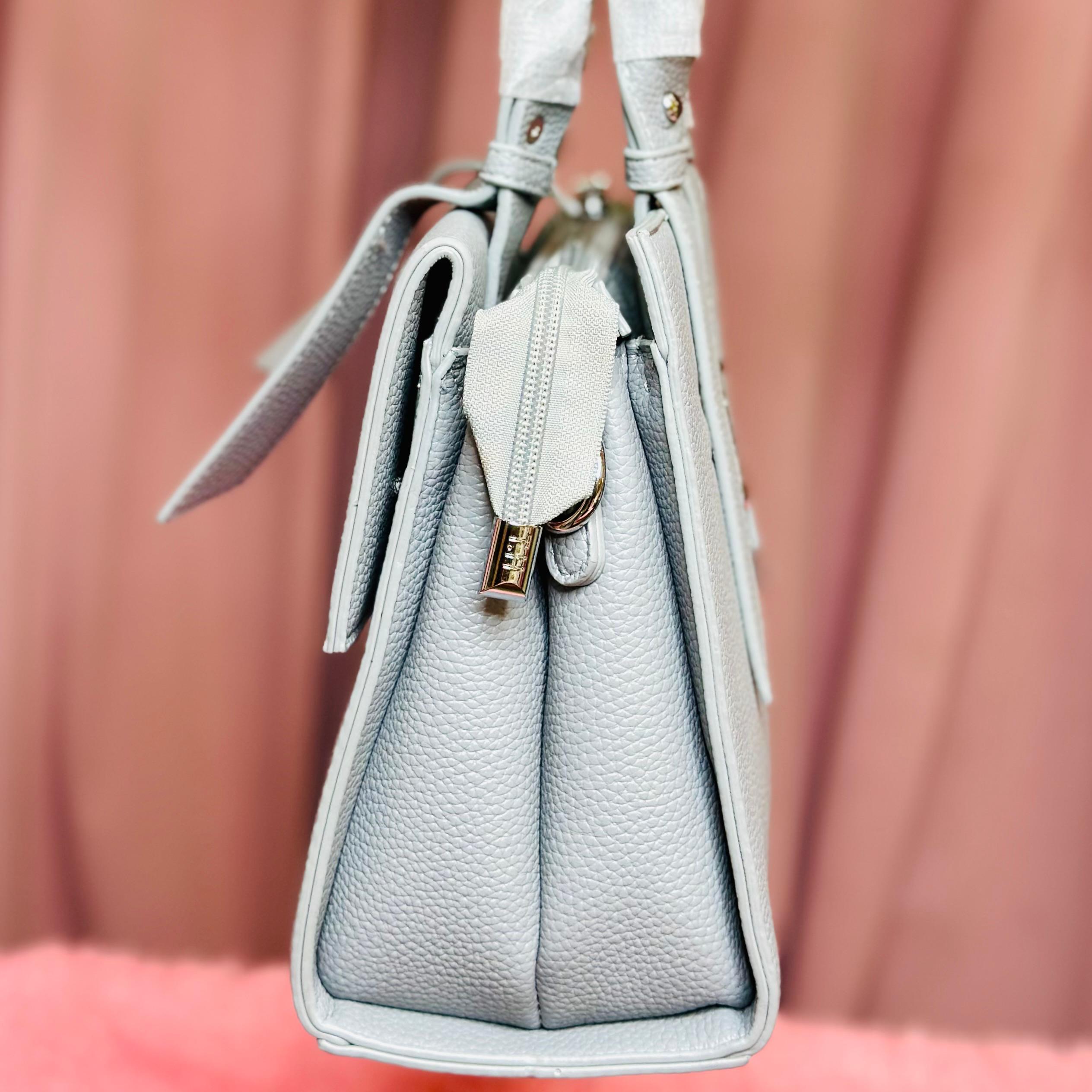 TOTS AND BAGS 06