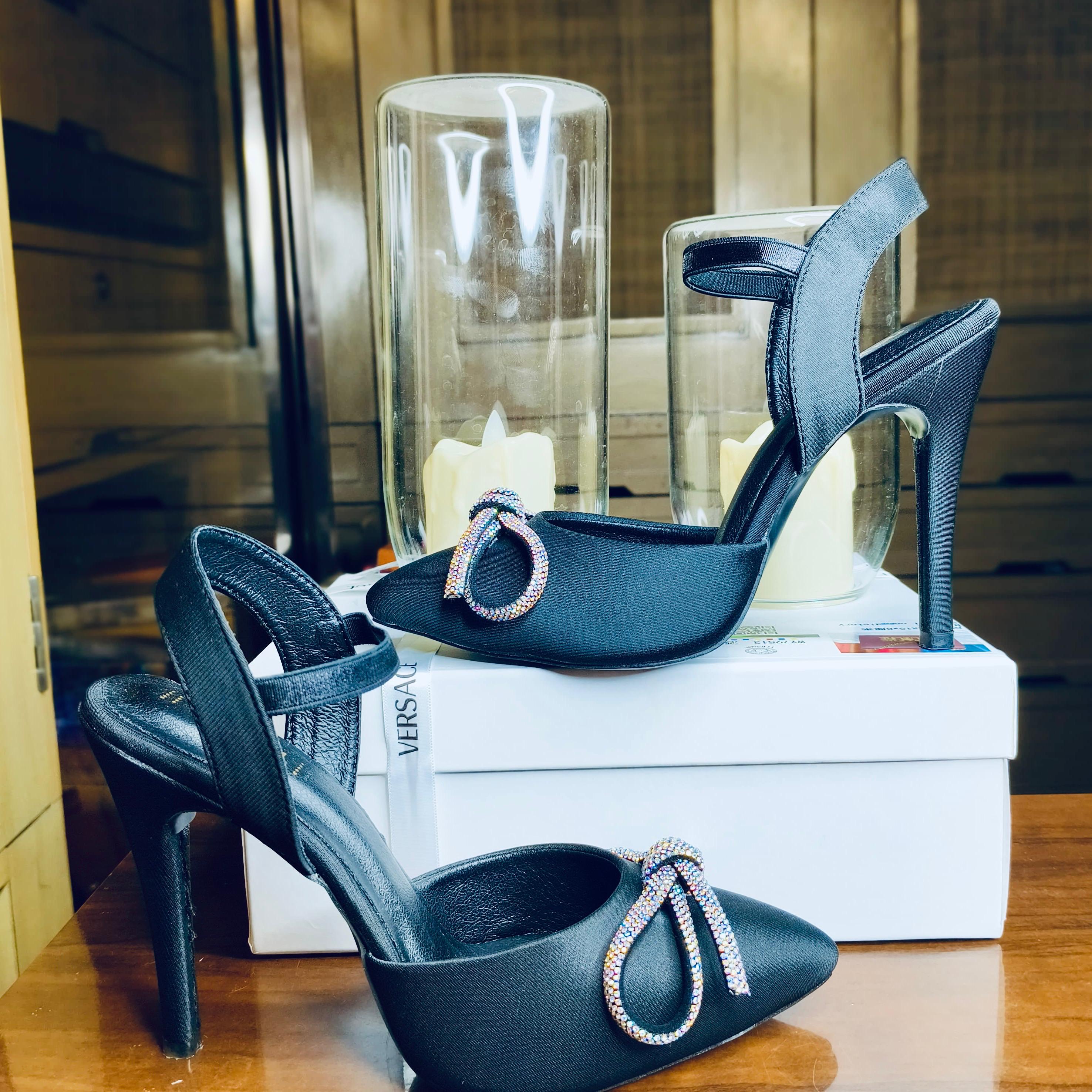 HEELS 02