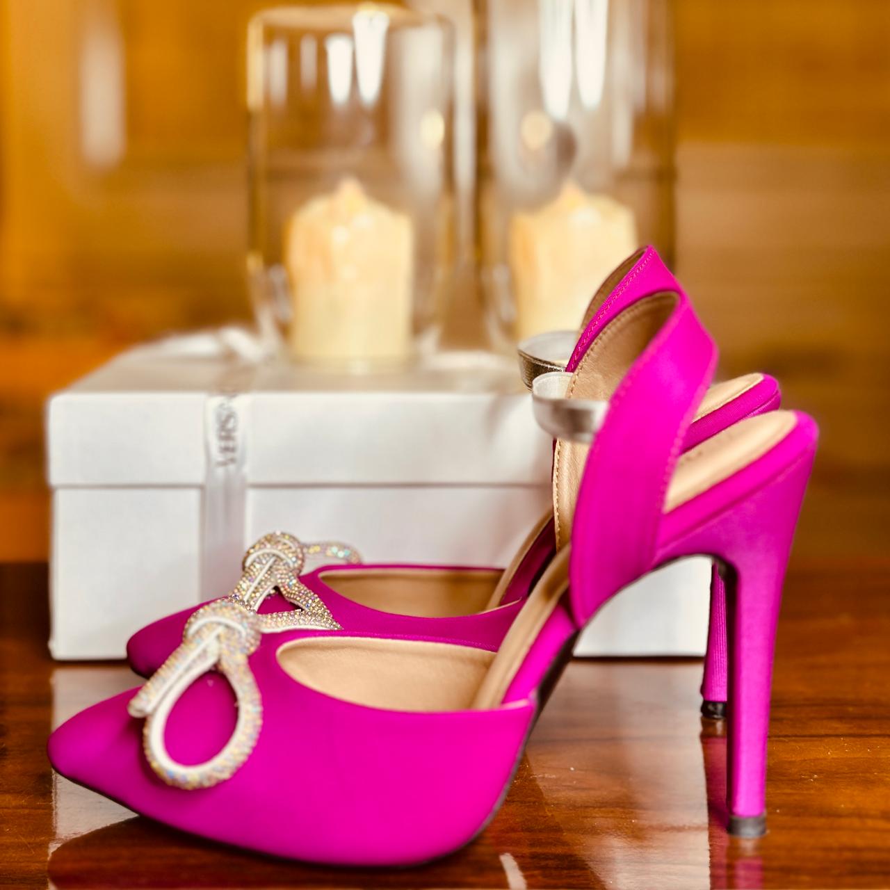 HEELS 01