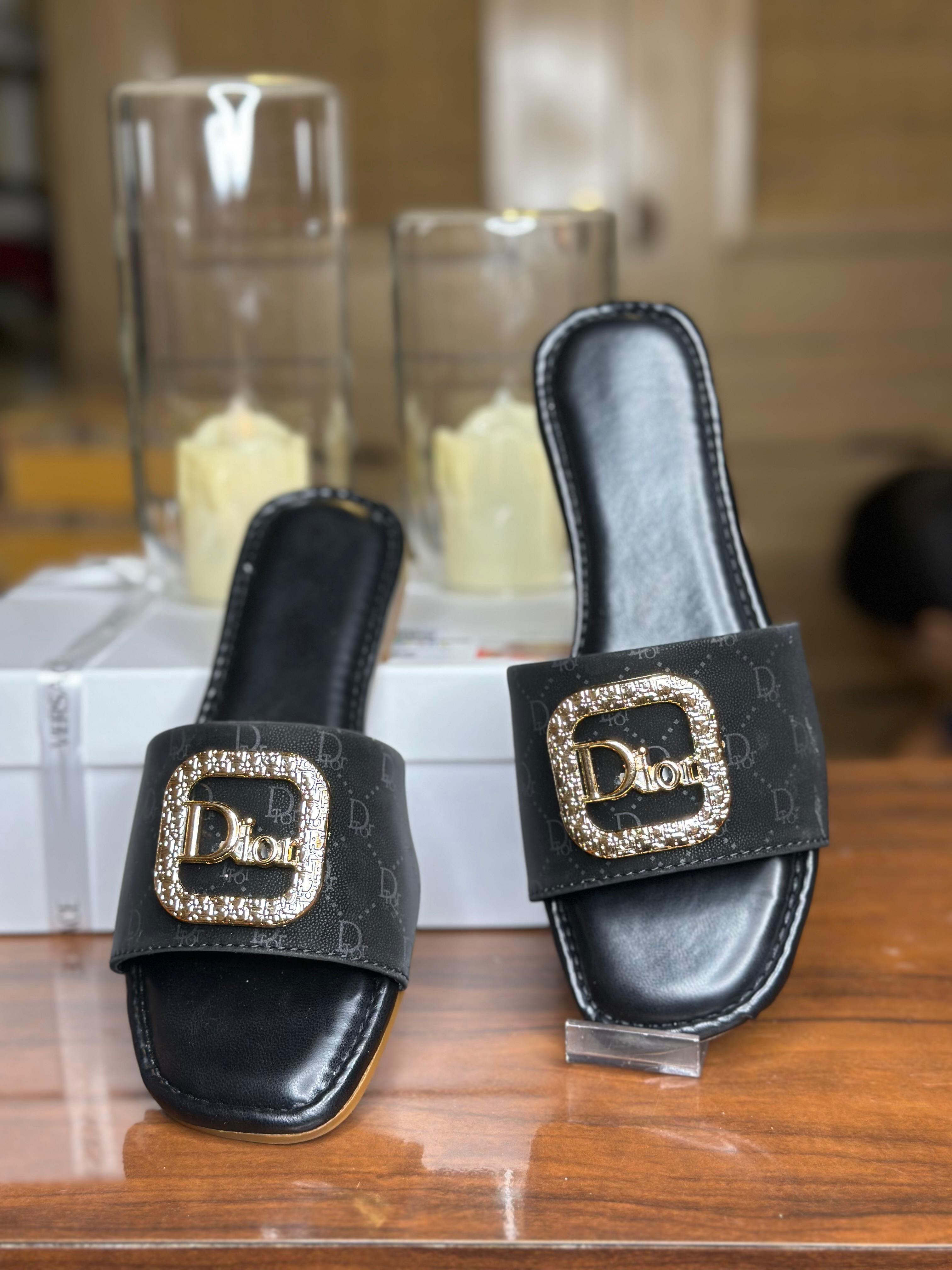FLIP FLOPS 549