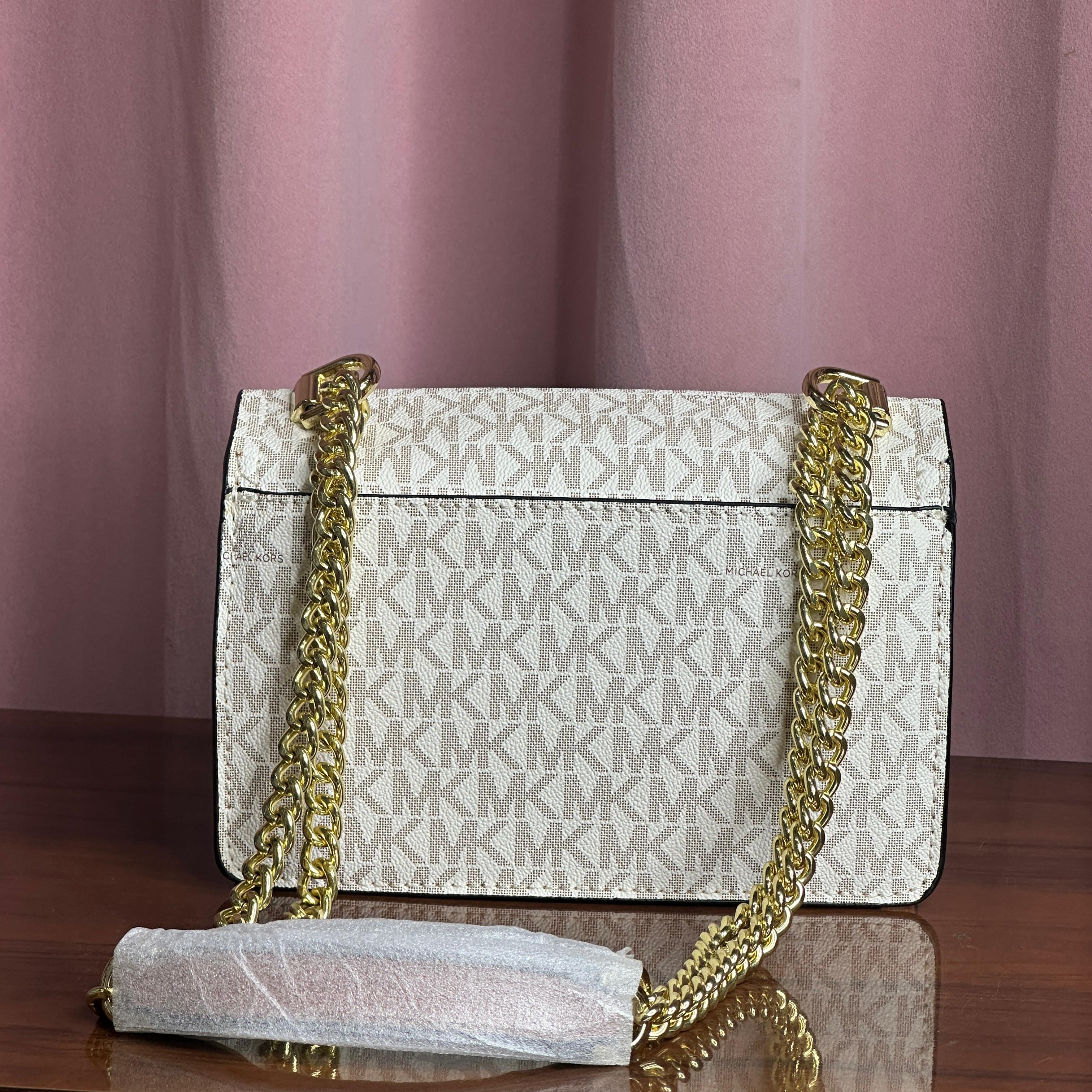 TOTS AND BAGS 139