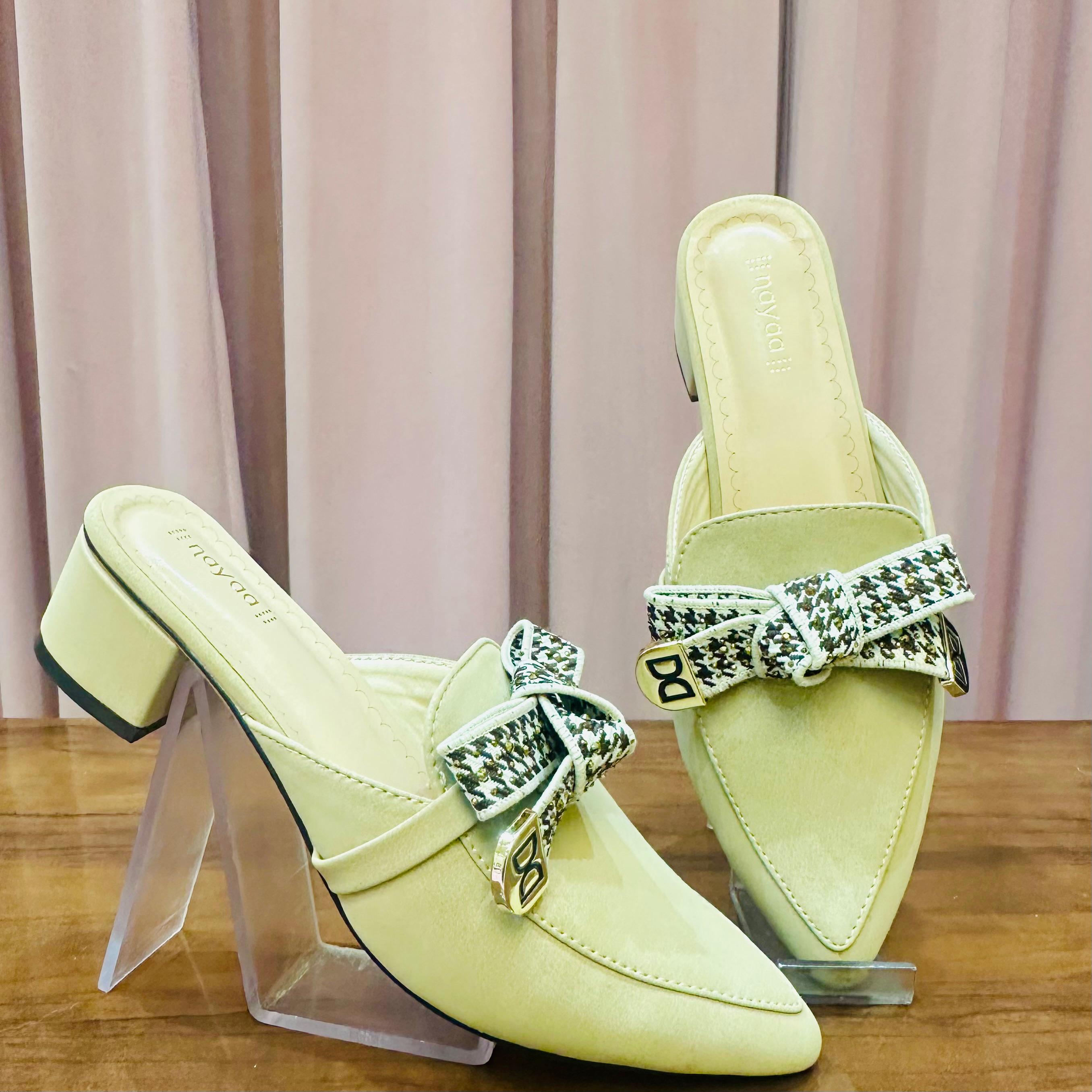 toes and flats 677