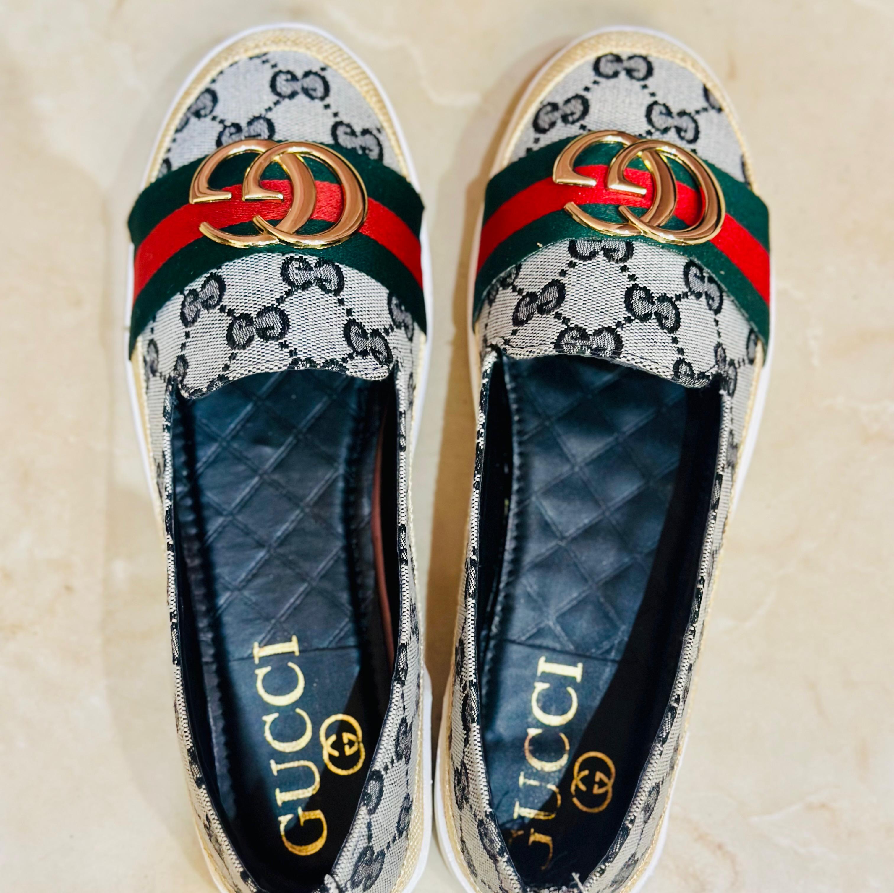 toes and flats 661