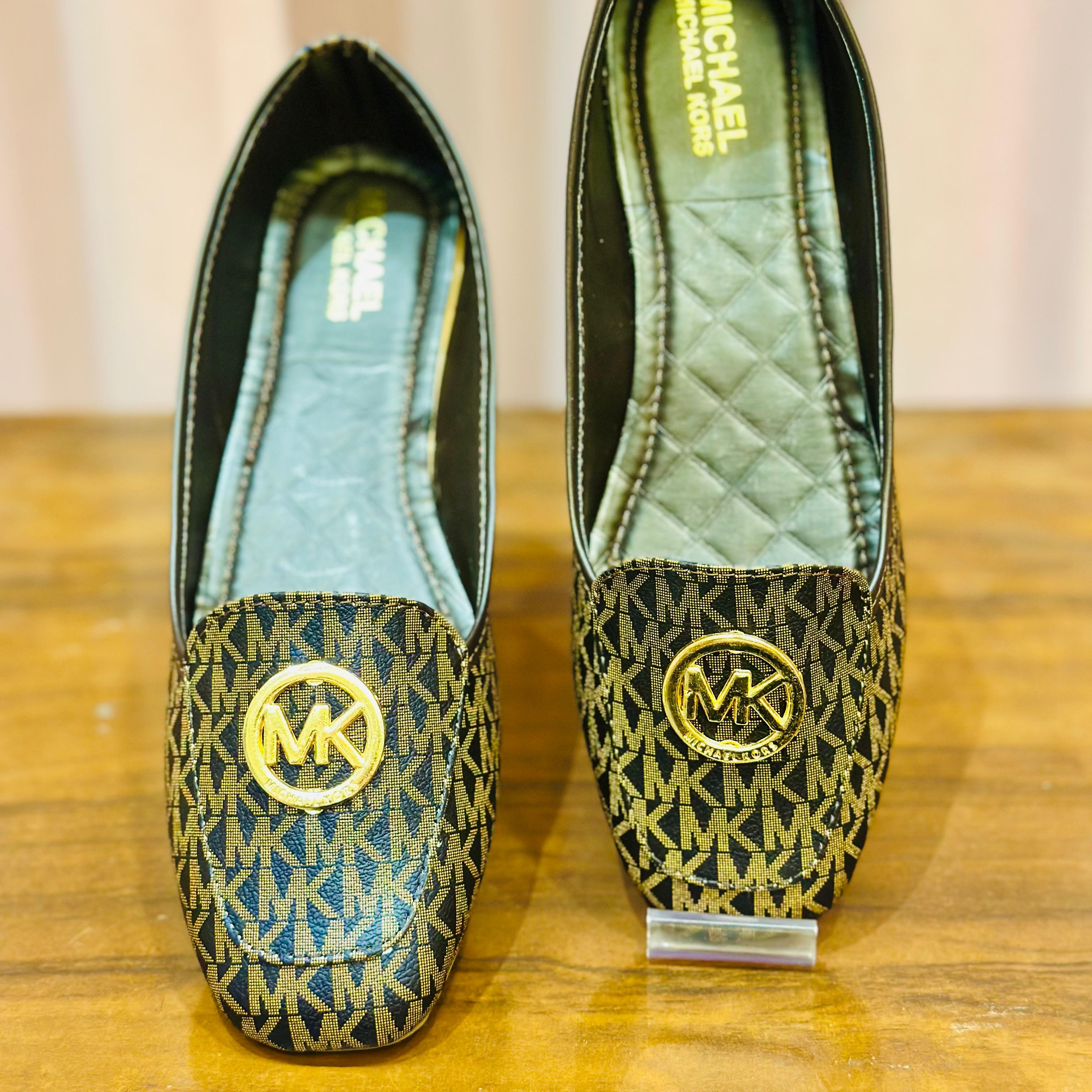 toes and flats 663