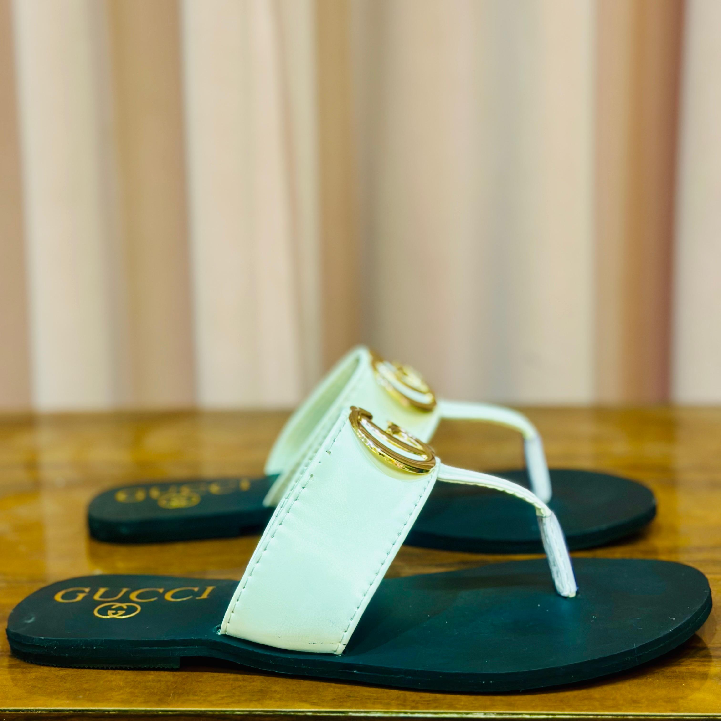FLIP FLOPS 0519 b