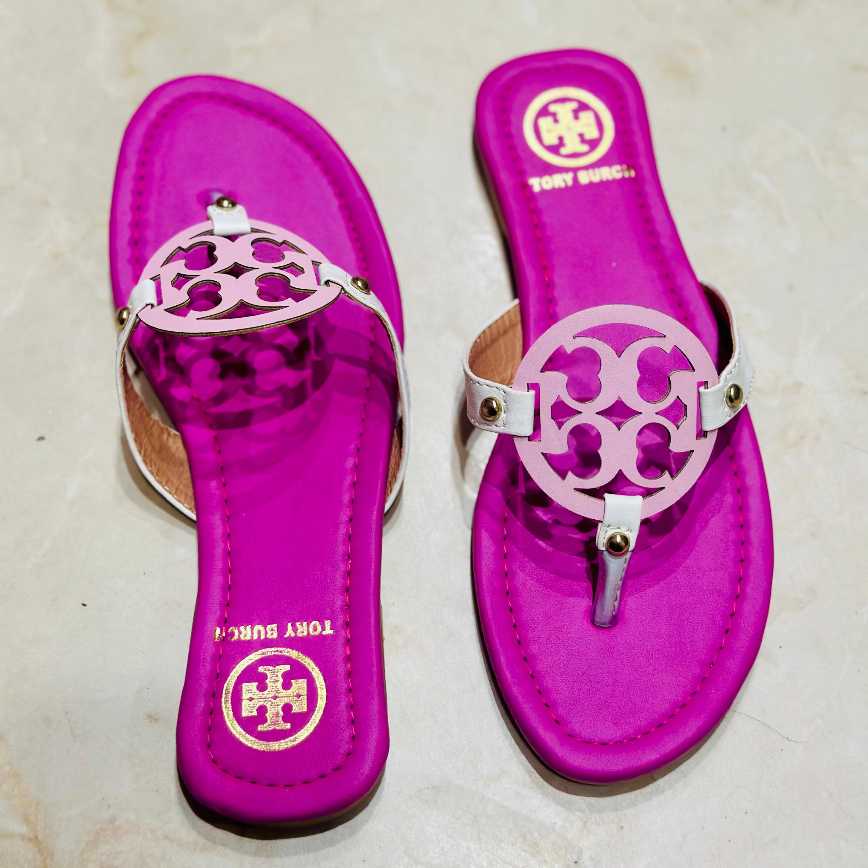 FLIP FLOPS 579