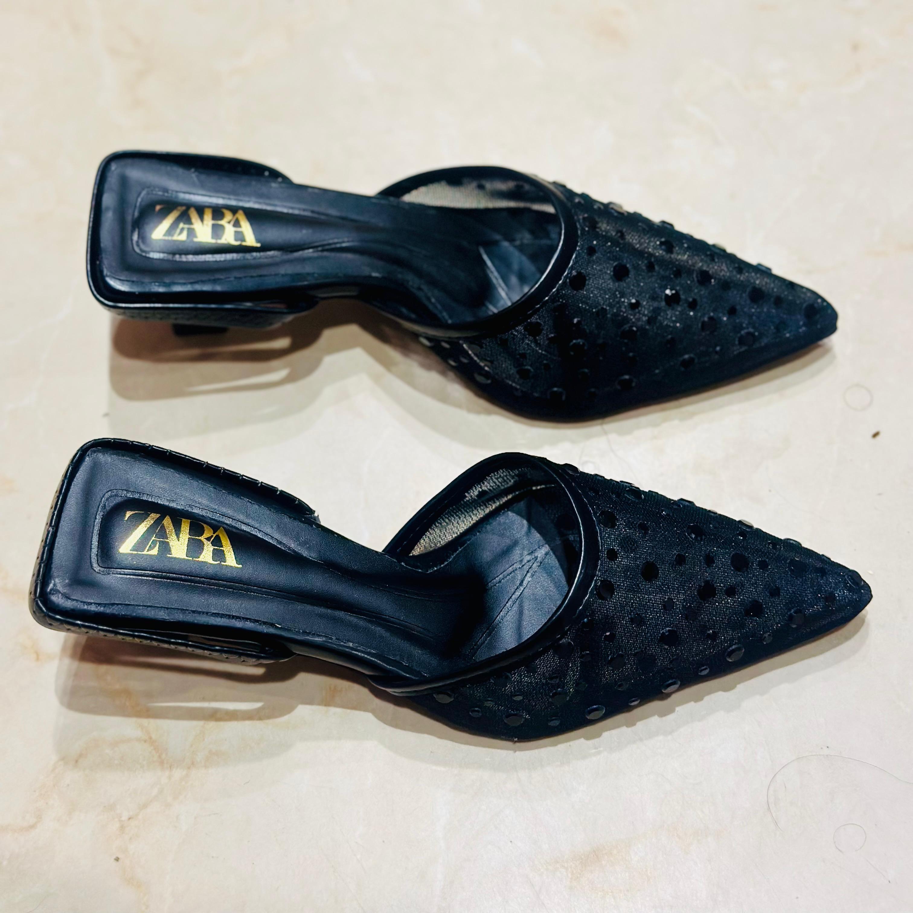 HEELS 10