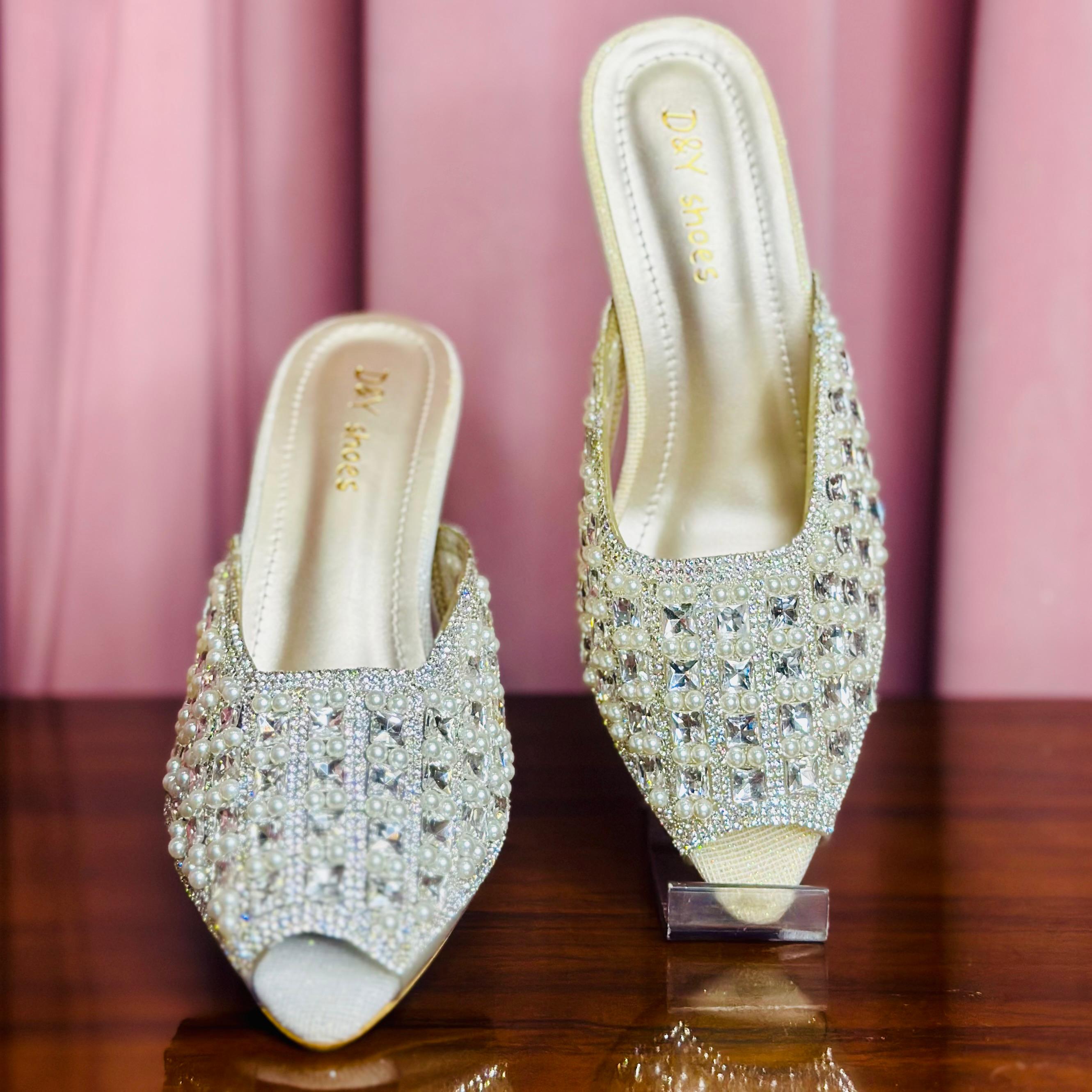 HEELS 22