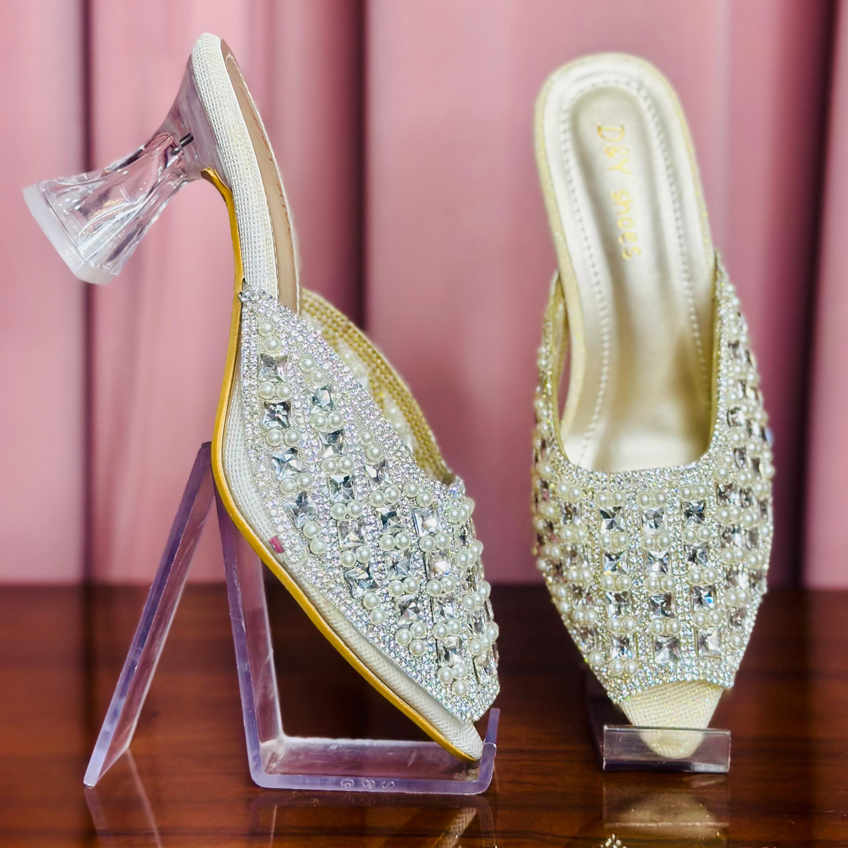 HEELS 22
