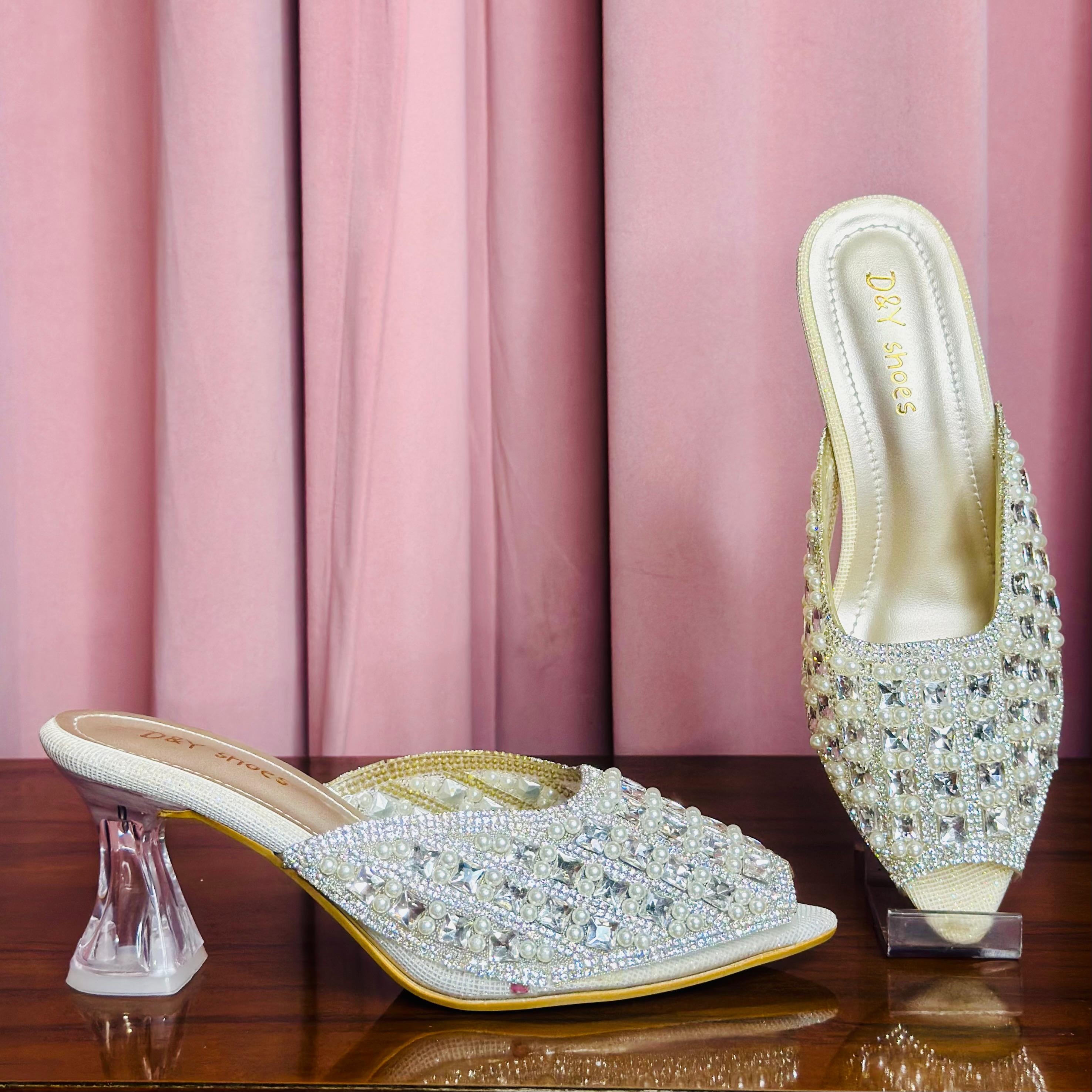HEELS 22