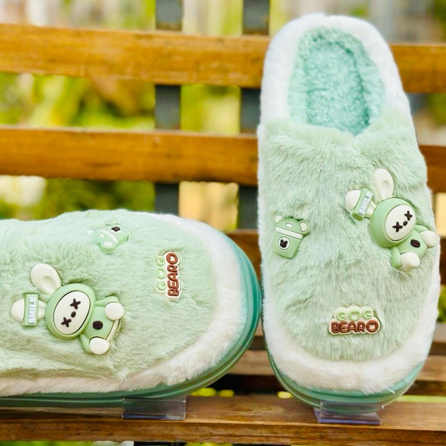 CARPET LADIES WEAR 10