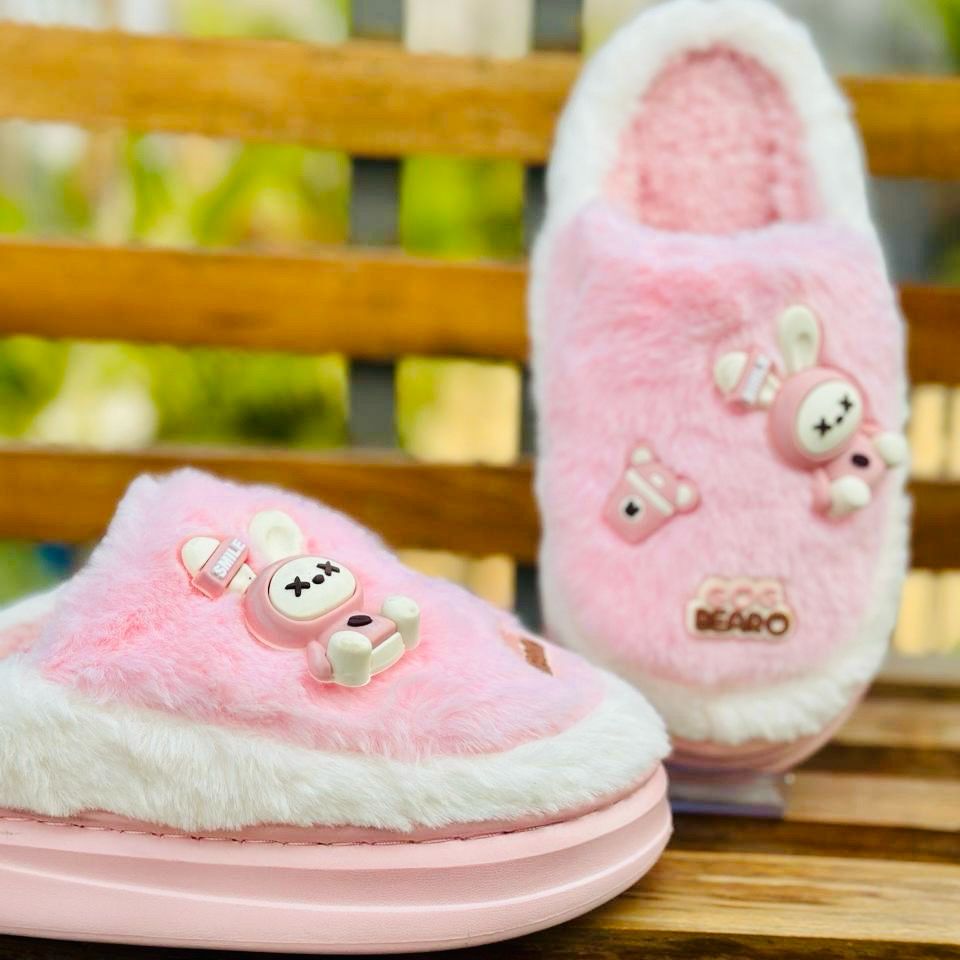 CARPET LADIES WEAR 11