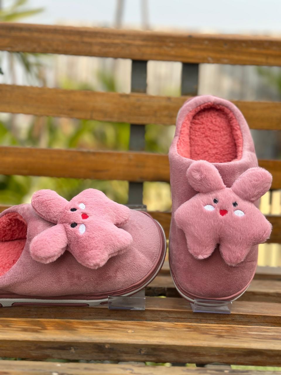 CARPET LADIES WEAR 23