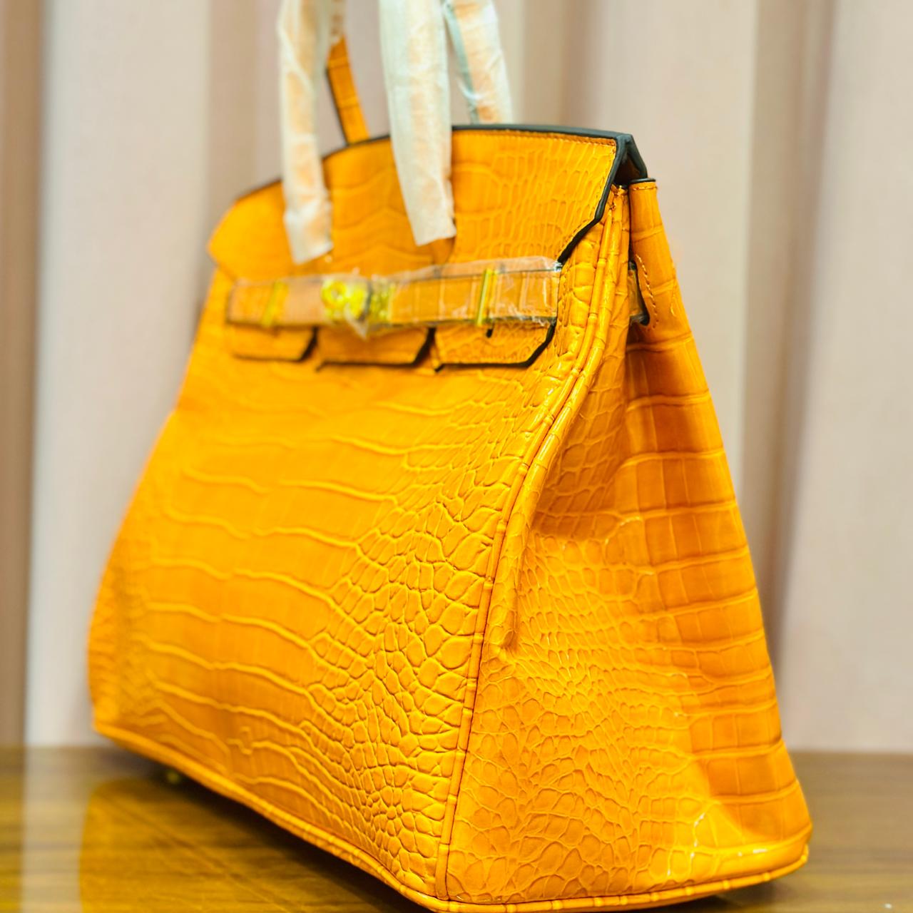 TOTS AND BAGS 243