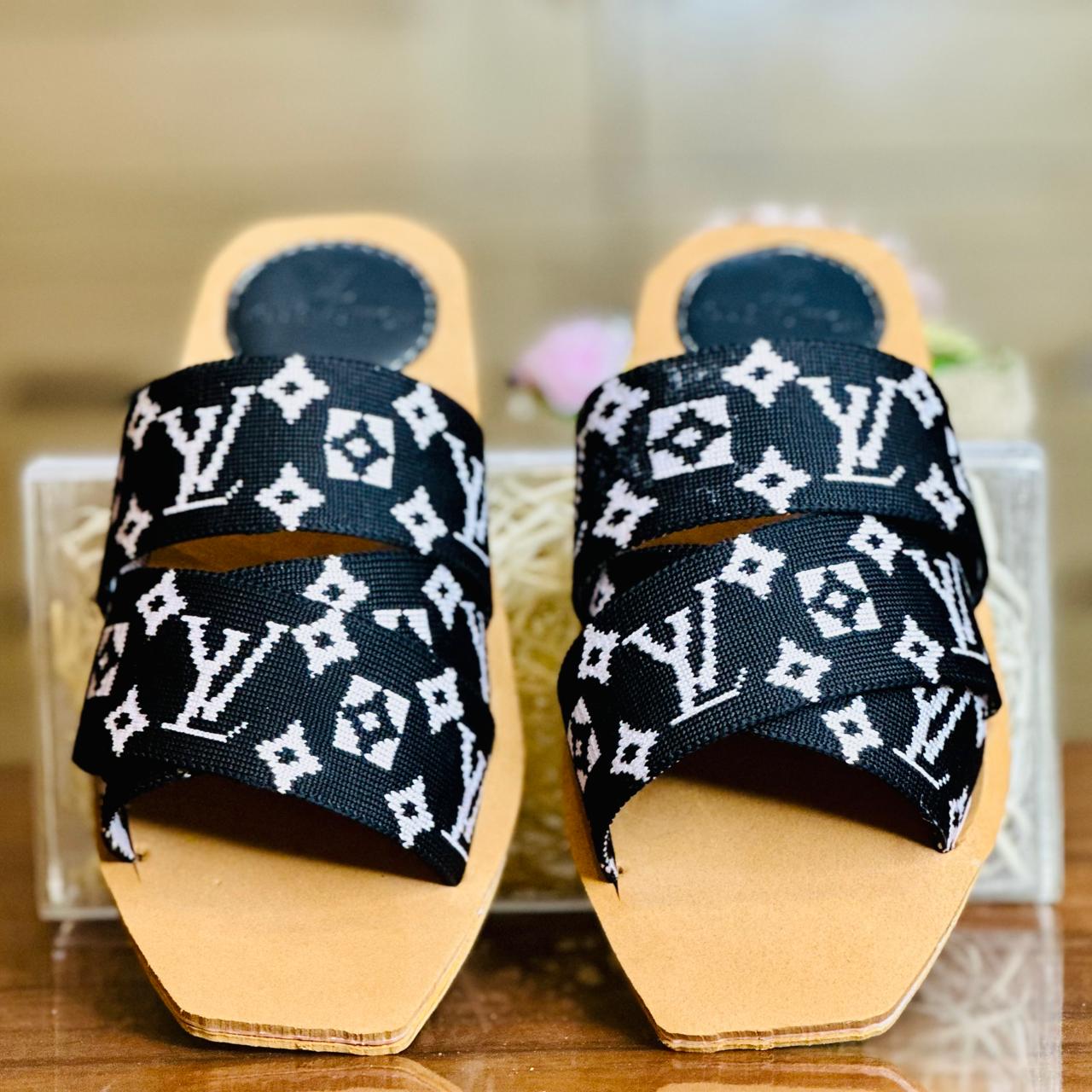 FLIP FLOPS 05792