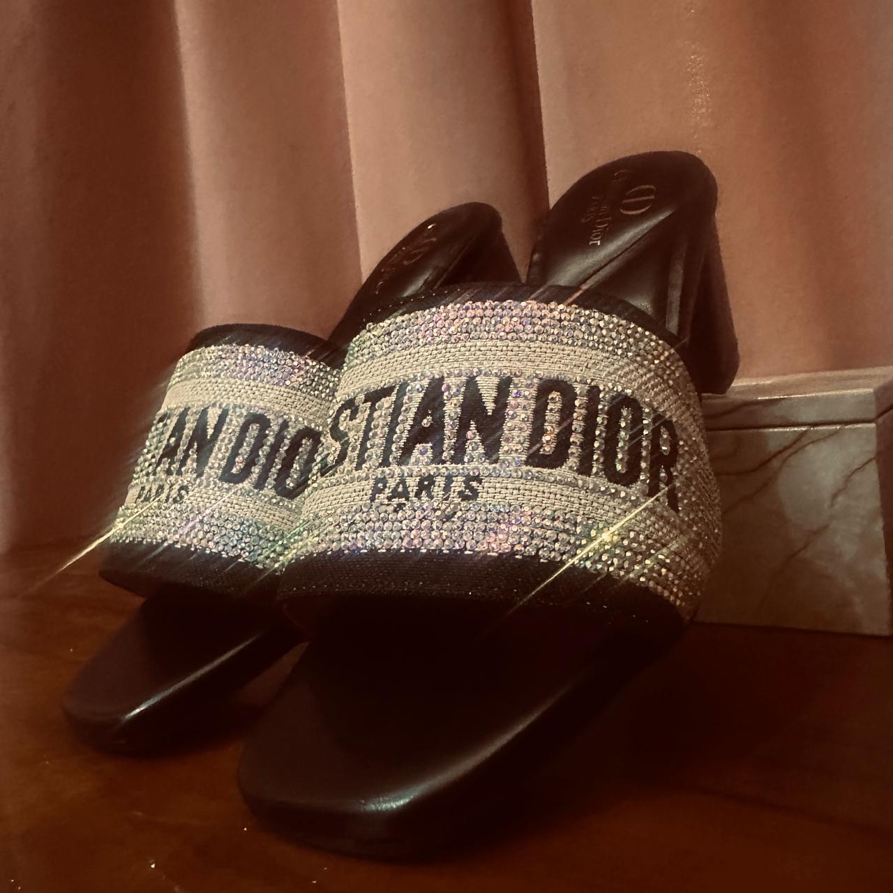 FLIP FLOPS HEELS 3214