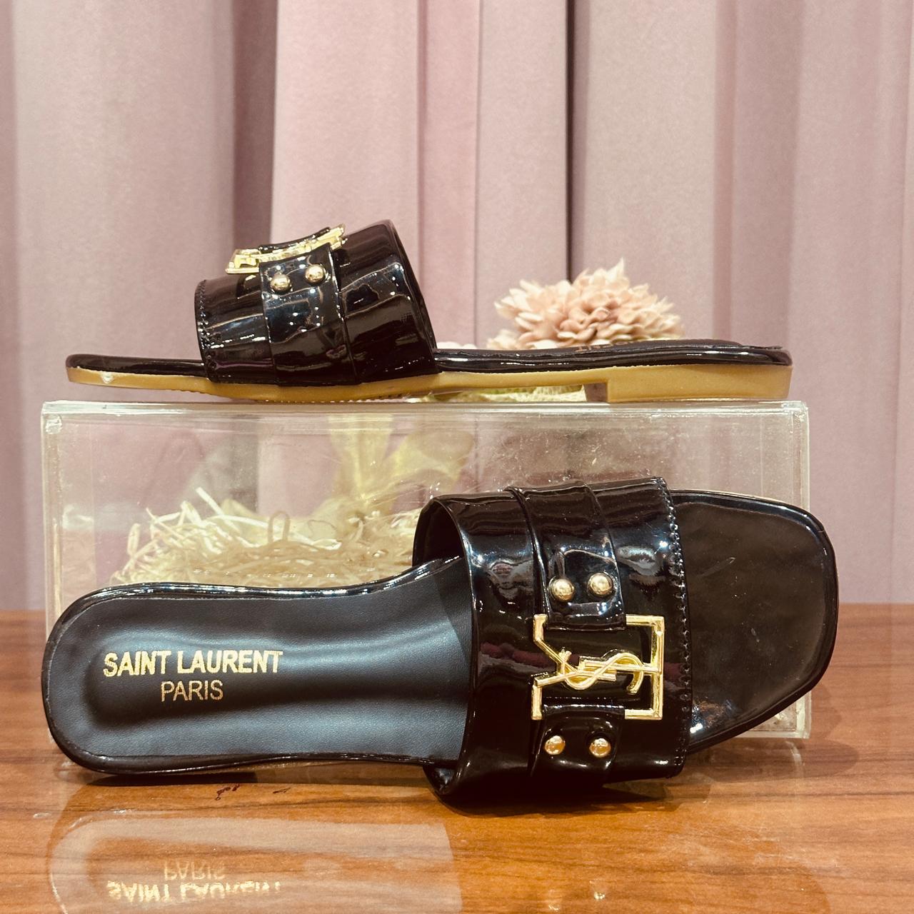 FLIP FLOPS 5240
