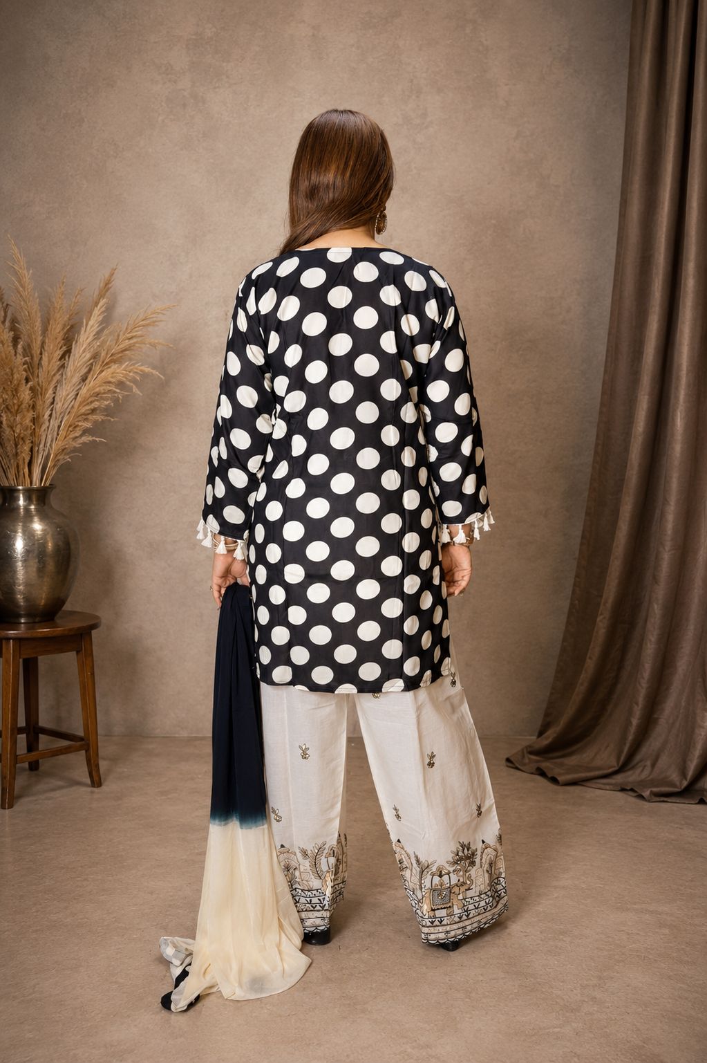 FANCY CLOTHES 5205