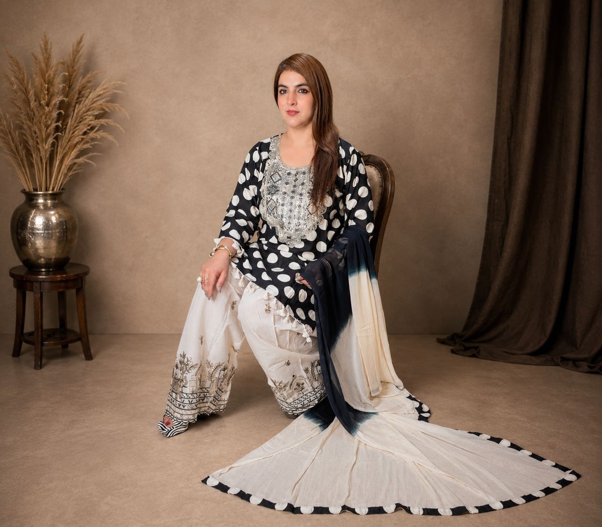 FANCY CLOTHES 5205
