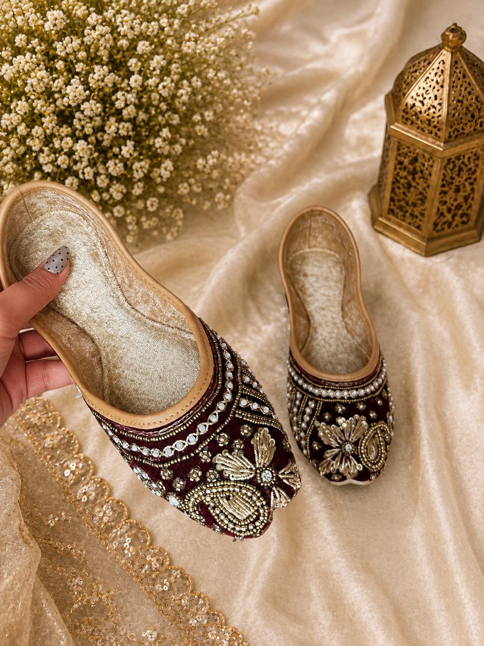 Punjabi Jutti Heavy Pearl Work202261005