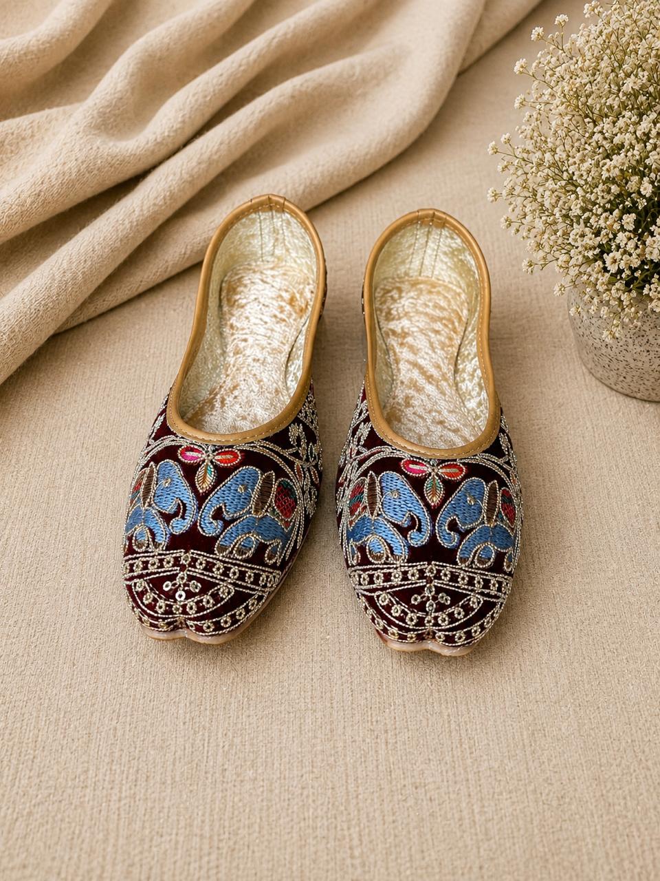 Punjabi Jutti casual wear jeans20261012