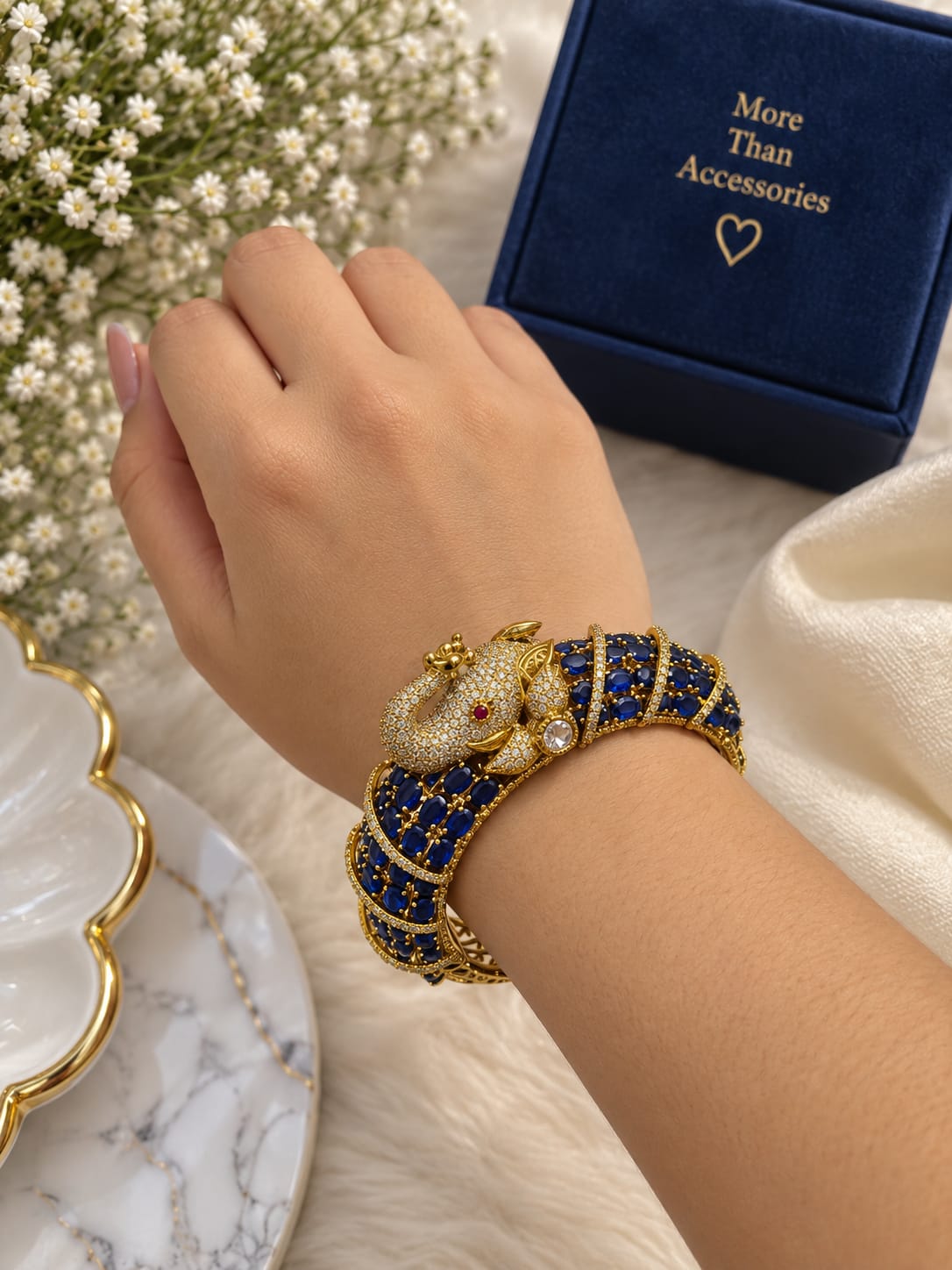 Elegant Designer Elephant Bracelet 20261709