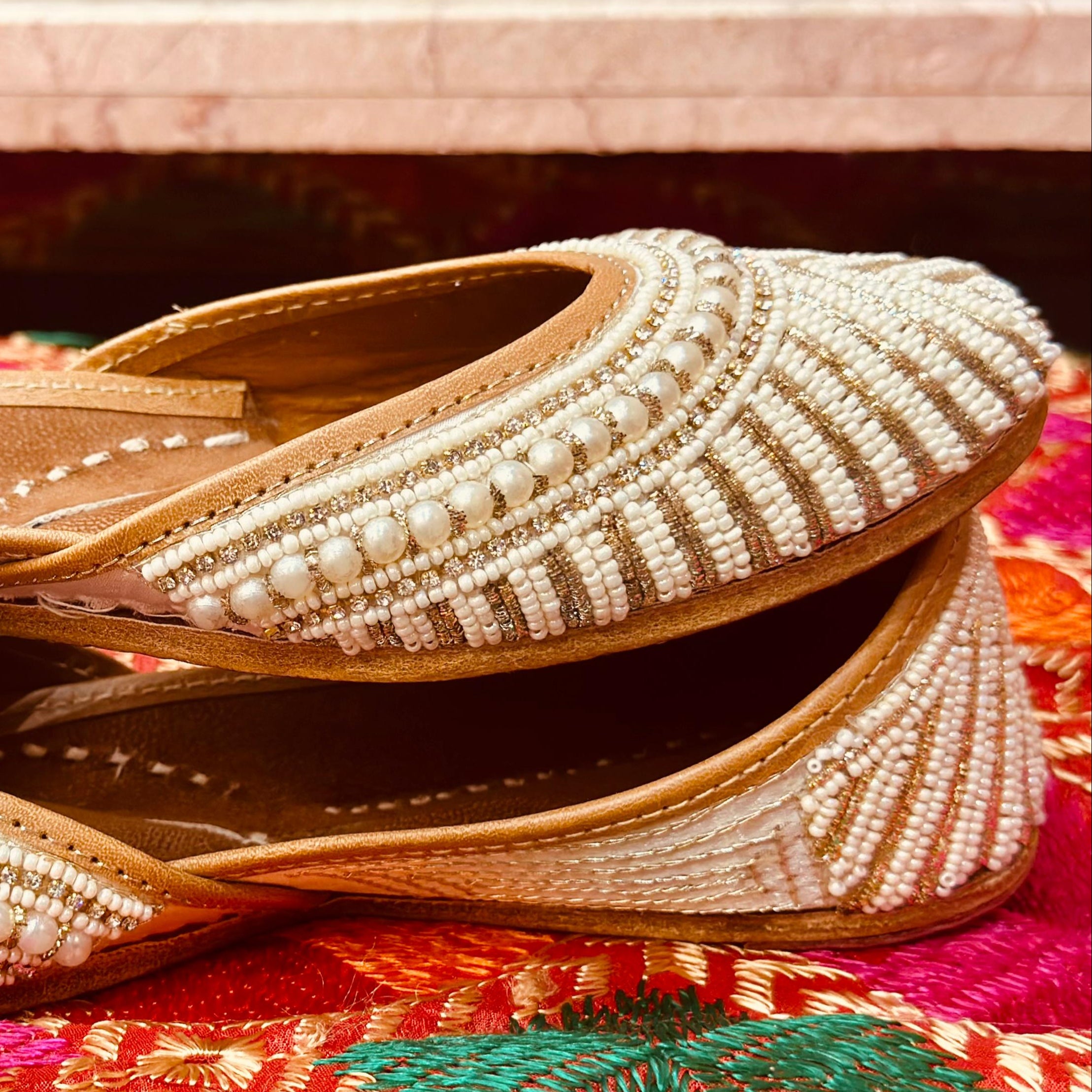 Punjabi Jutti Heavy Pearl Work2506