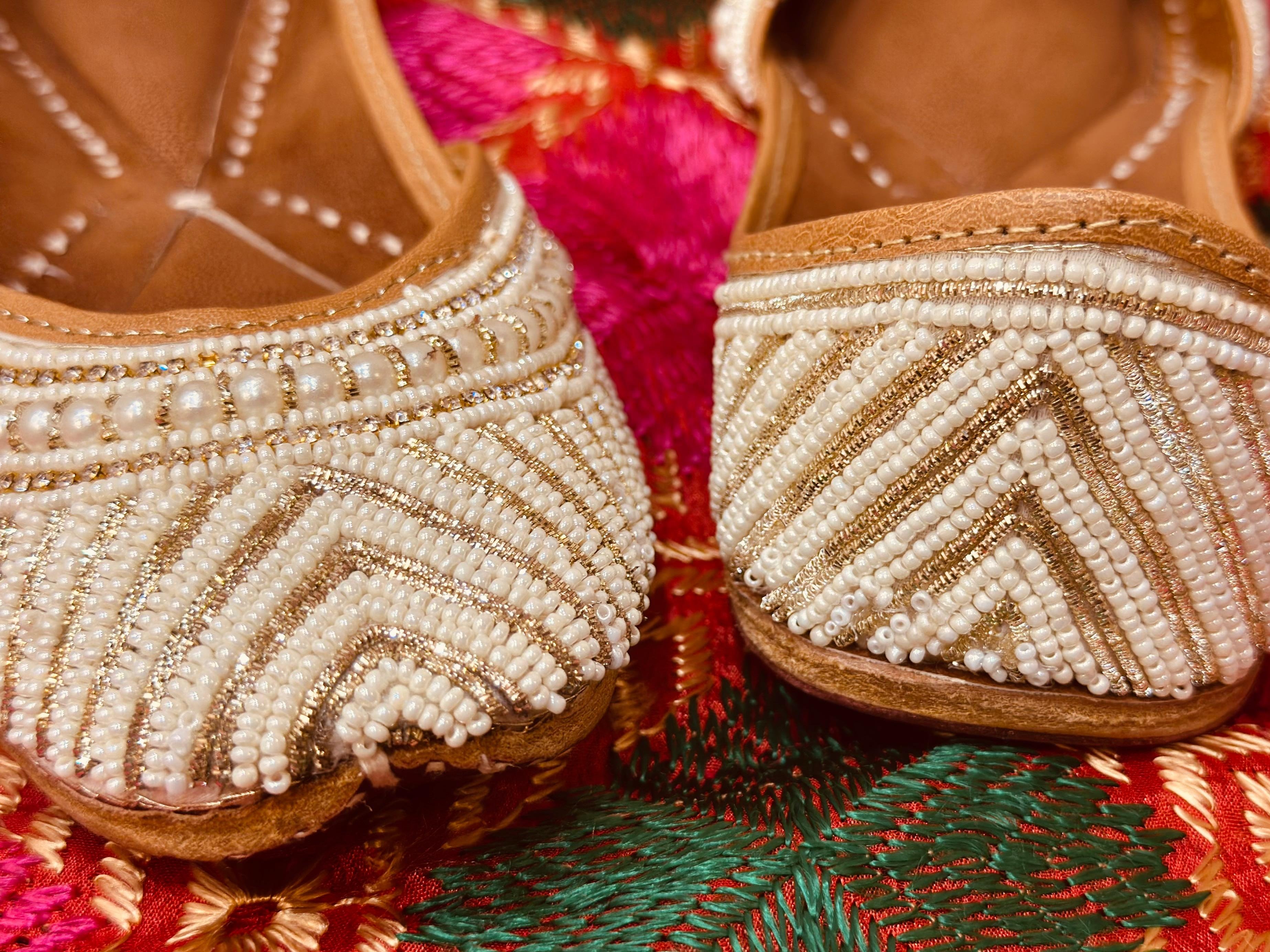 Punjabi Jutti Heavy Pearl Work2506