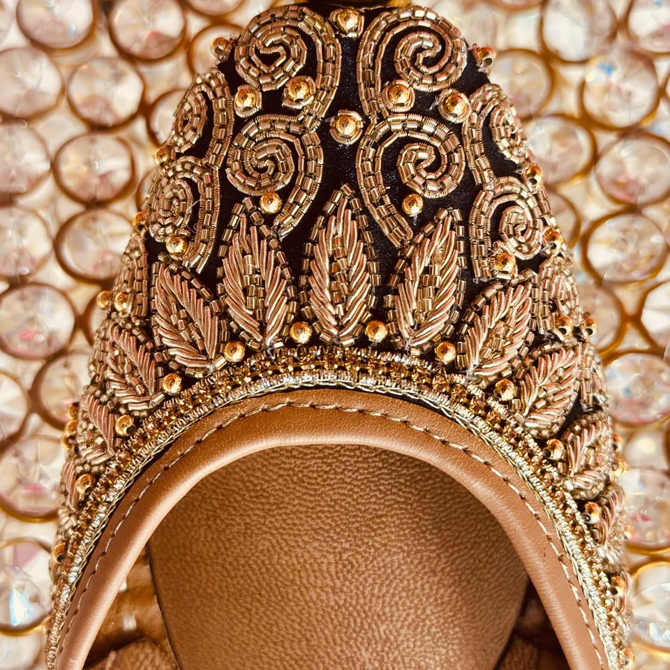 Punjabi Jutti Heavy embroidery Work2504