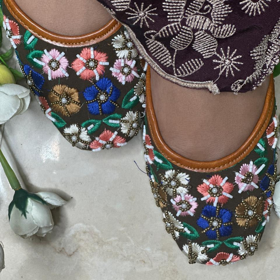 Punjabi Jutti Heavy Kadai Work2824