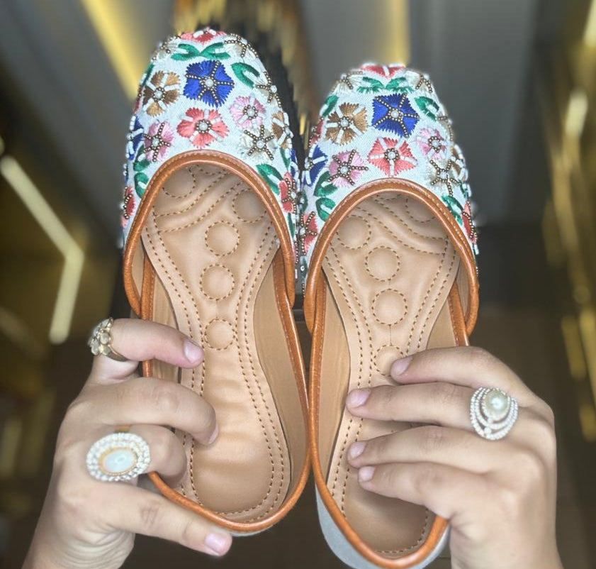 Punjabi Jutti Heavy Kadai Work2825