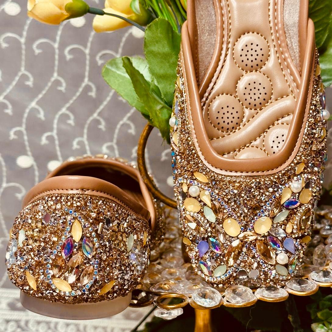 Punjabi Jutti heavy mirror work 702