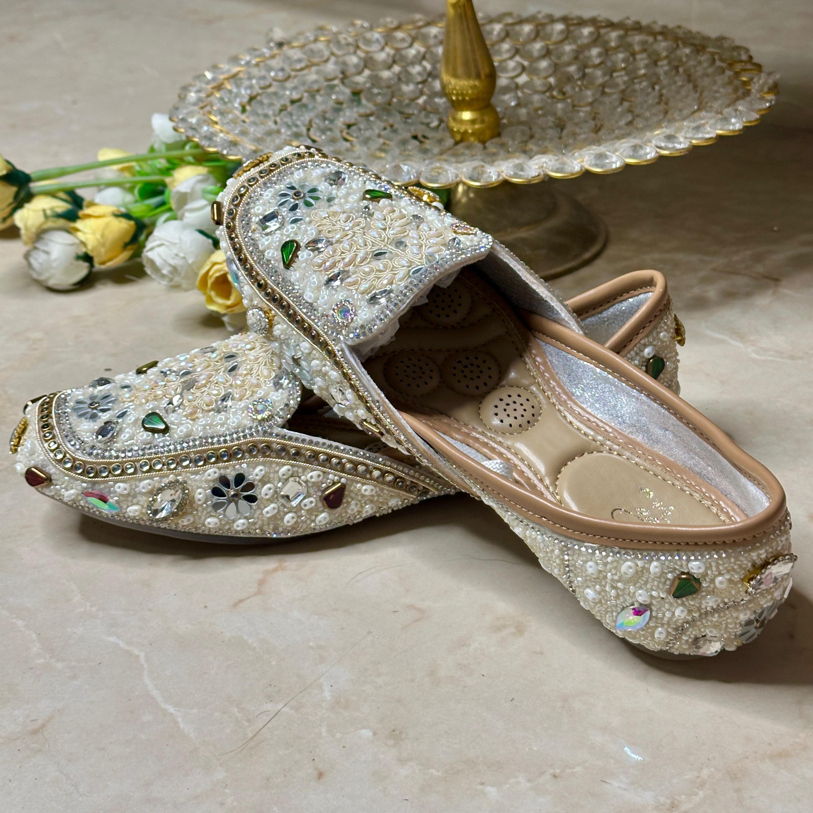 Punjabi Jutti heavy mirror work 709