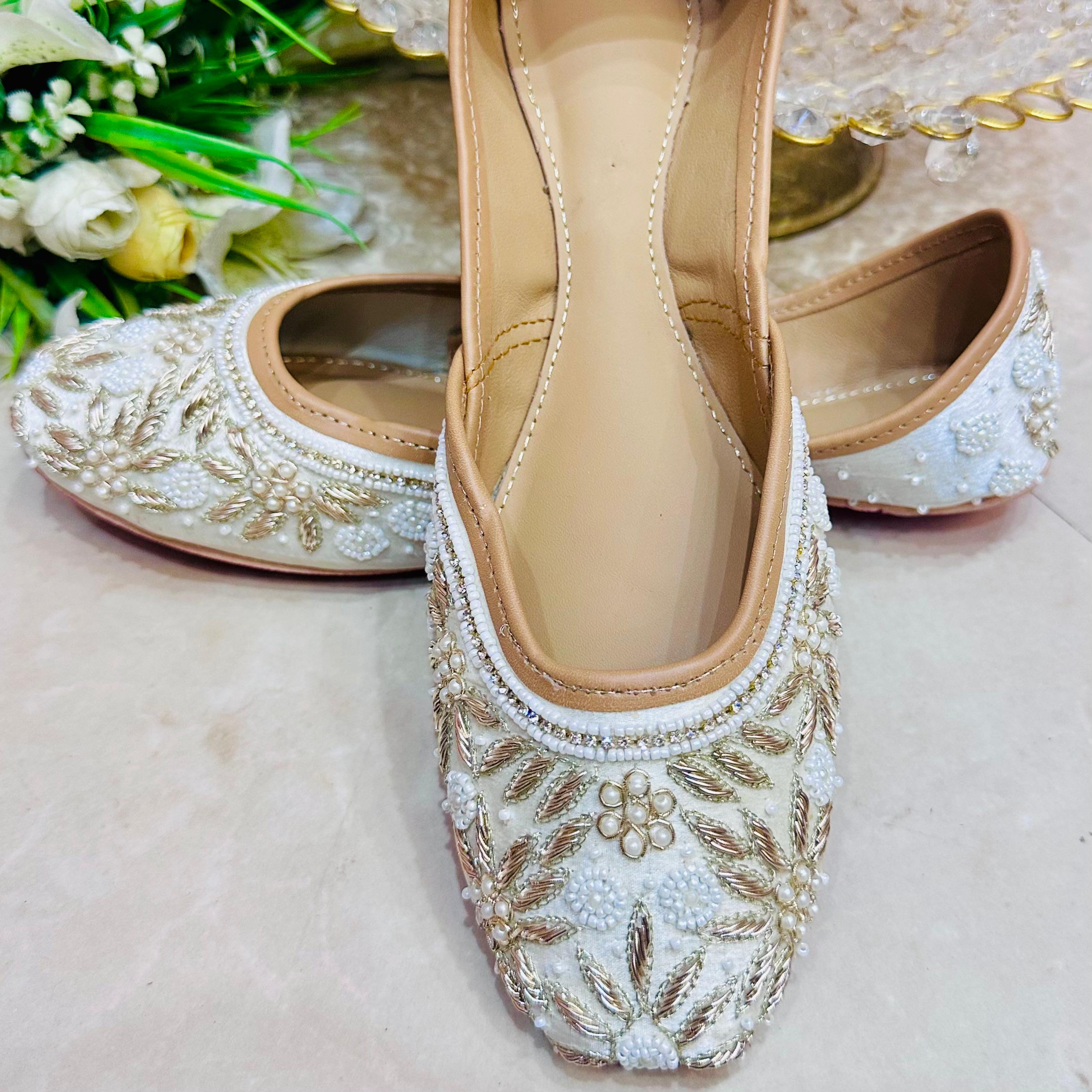 Punjabi Jutti Heavy Pearl Work3225