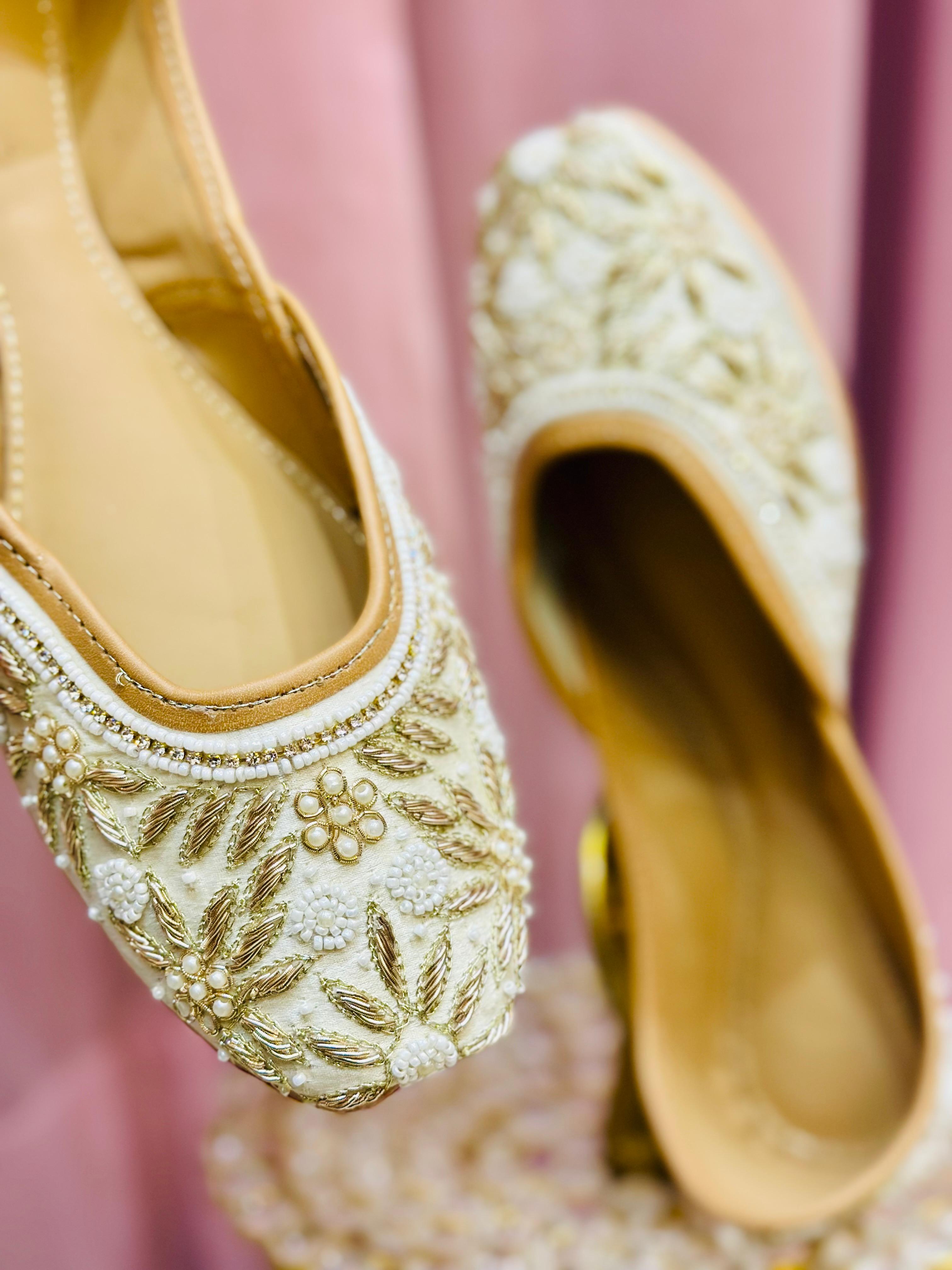 Punjabi Jutti Heavy Pearl Work3225