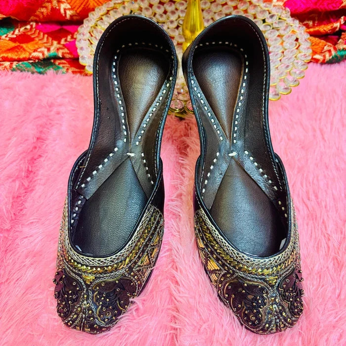 Punjabi Jutti casual wear 20260316