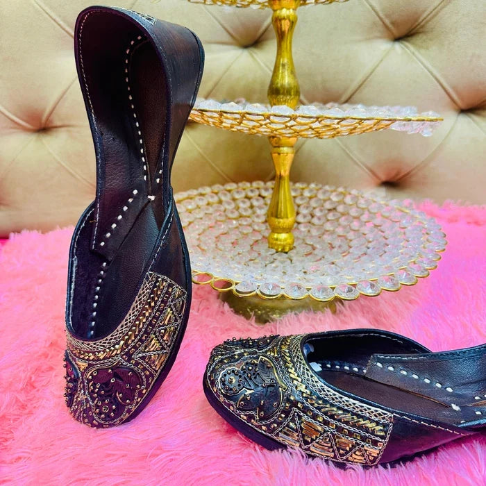 Punjabi Jutti casual wear 20260316