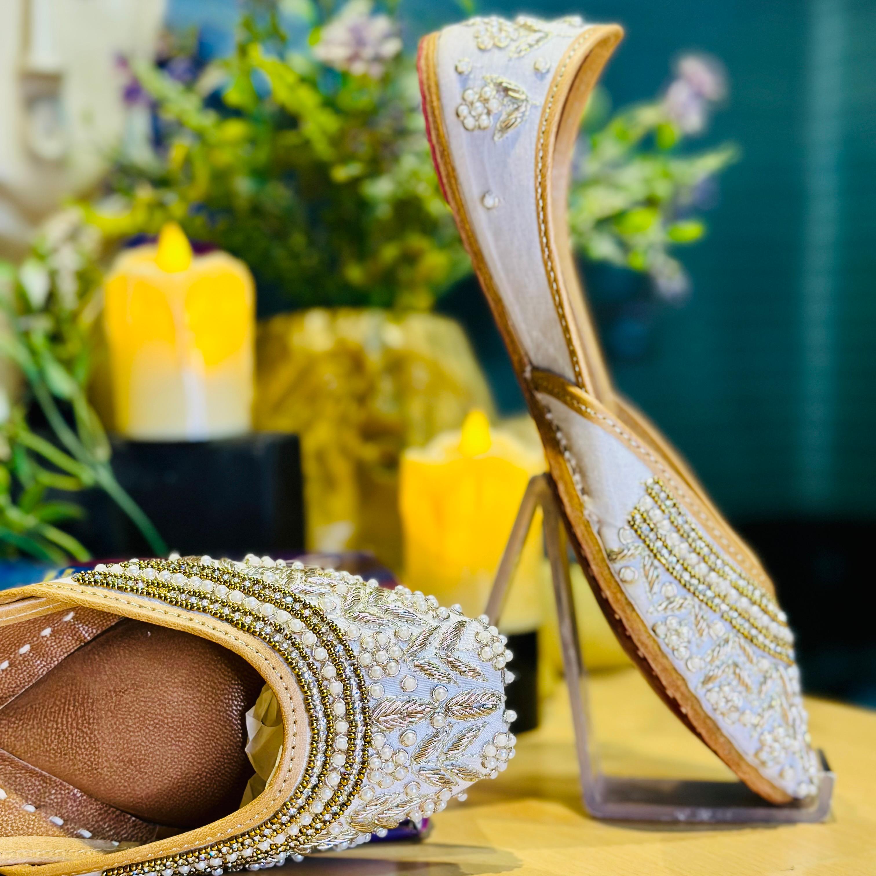 Punjabi Jutti pearl work 2921