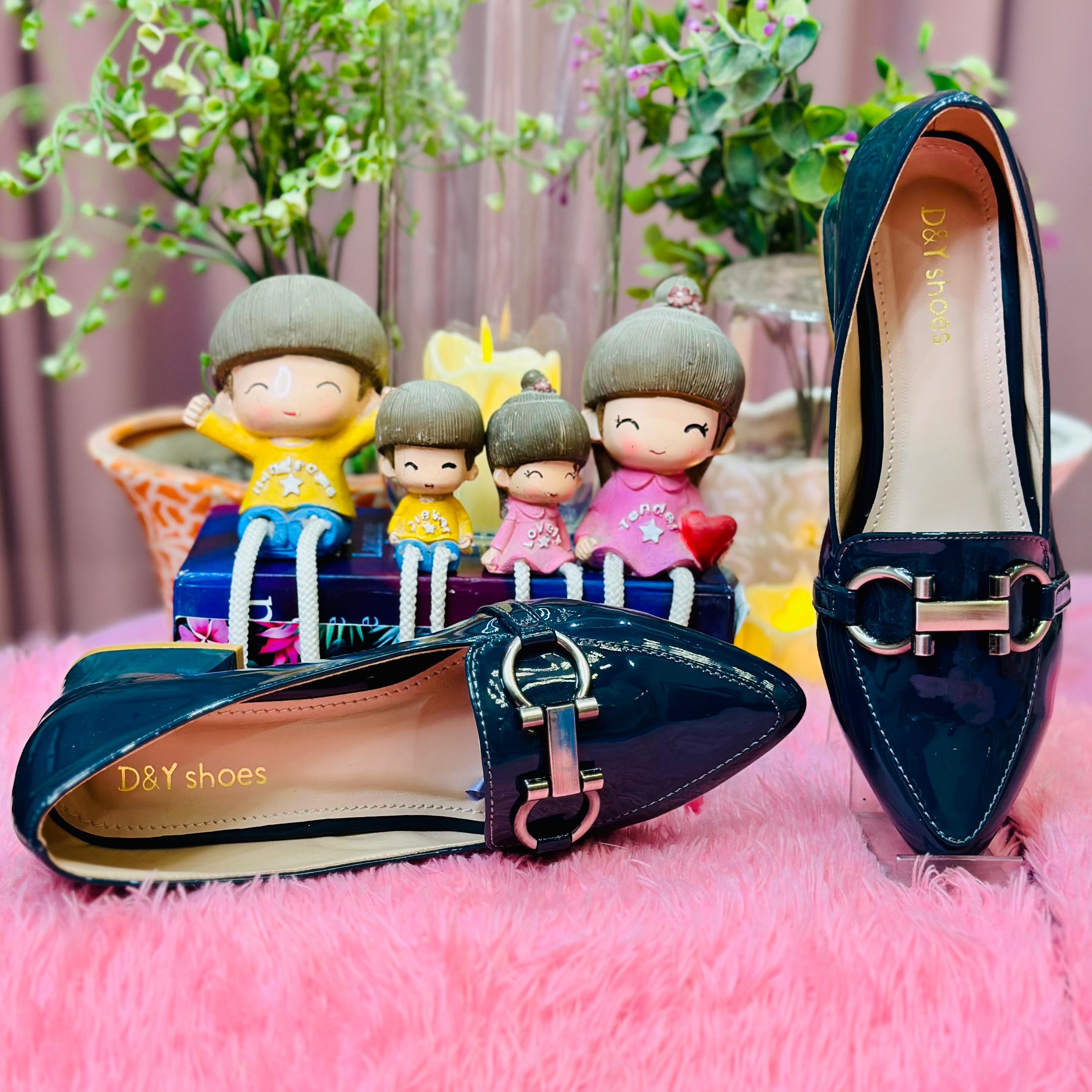 toes and flats 603